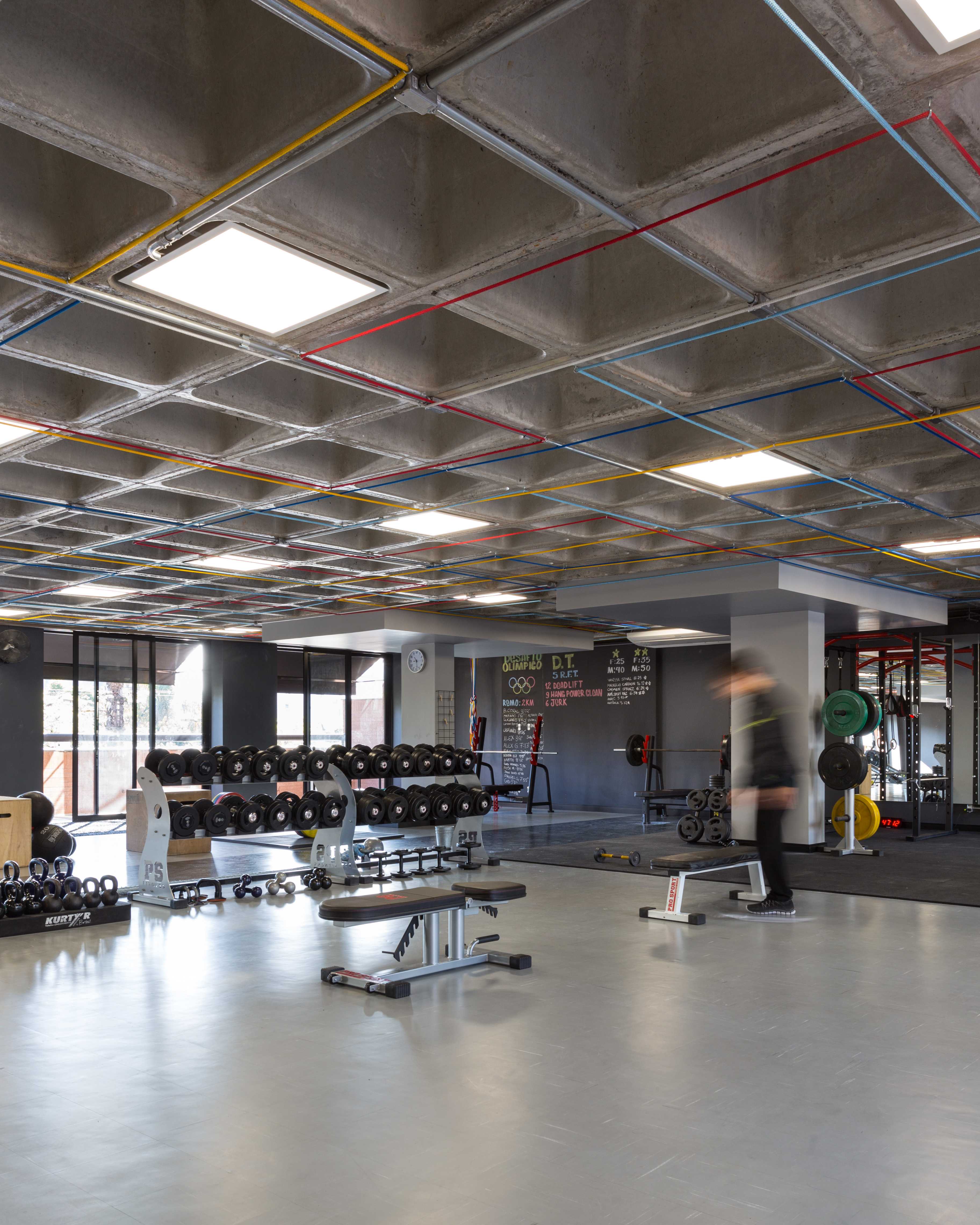 工业风运动工作室,原汁原味的设计魅力-31