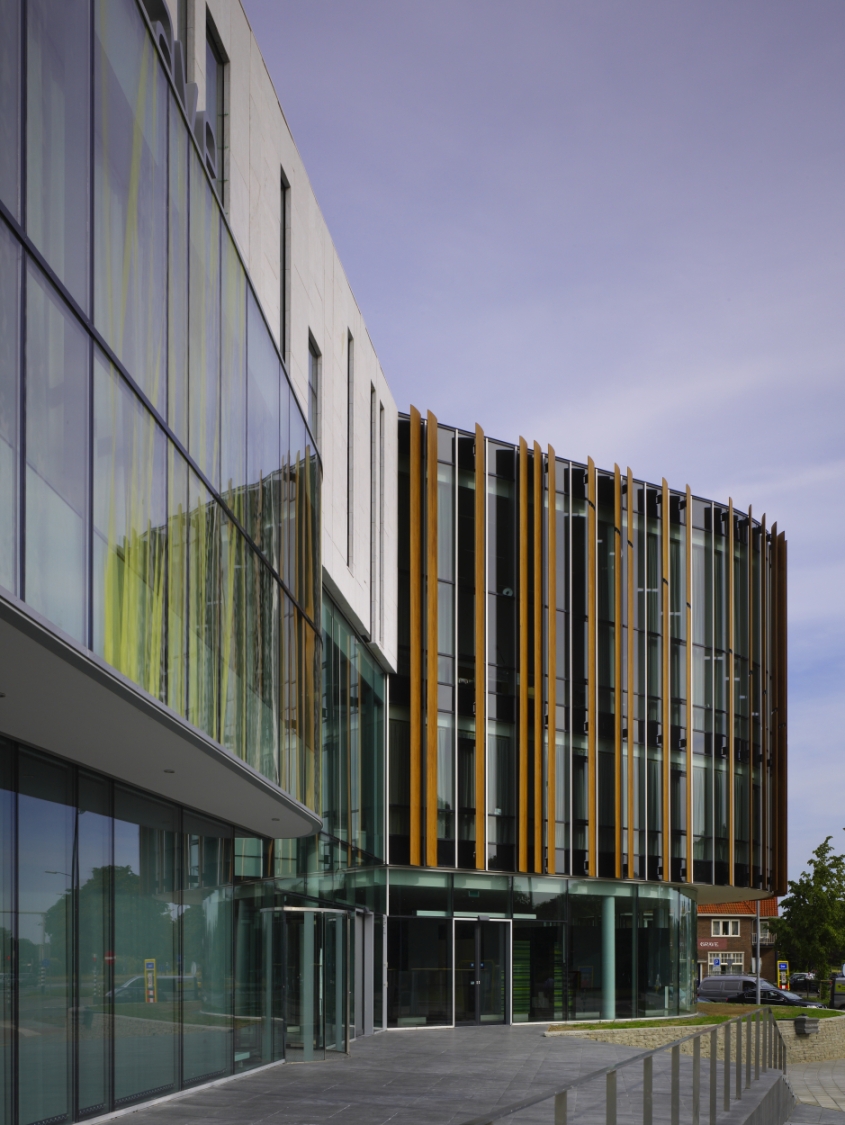 荷兰新市政厅-0