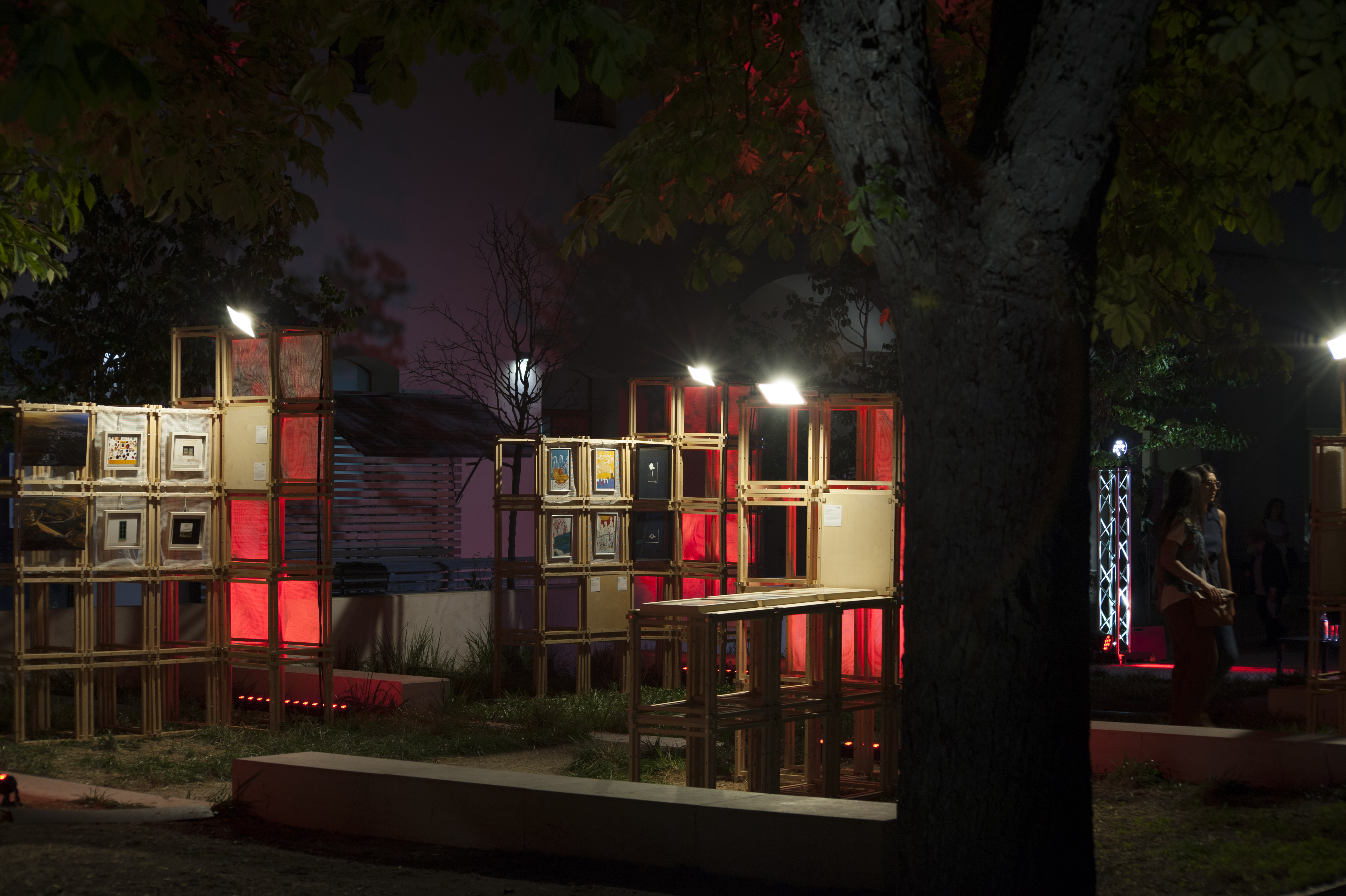 Close 空间艺术装置-7