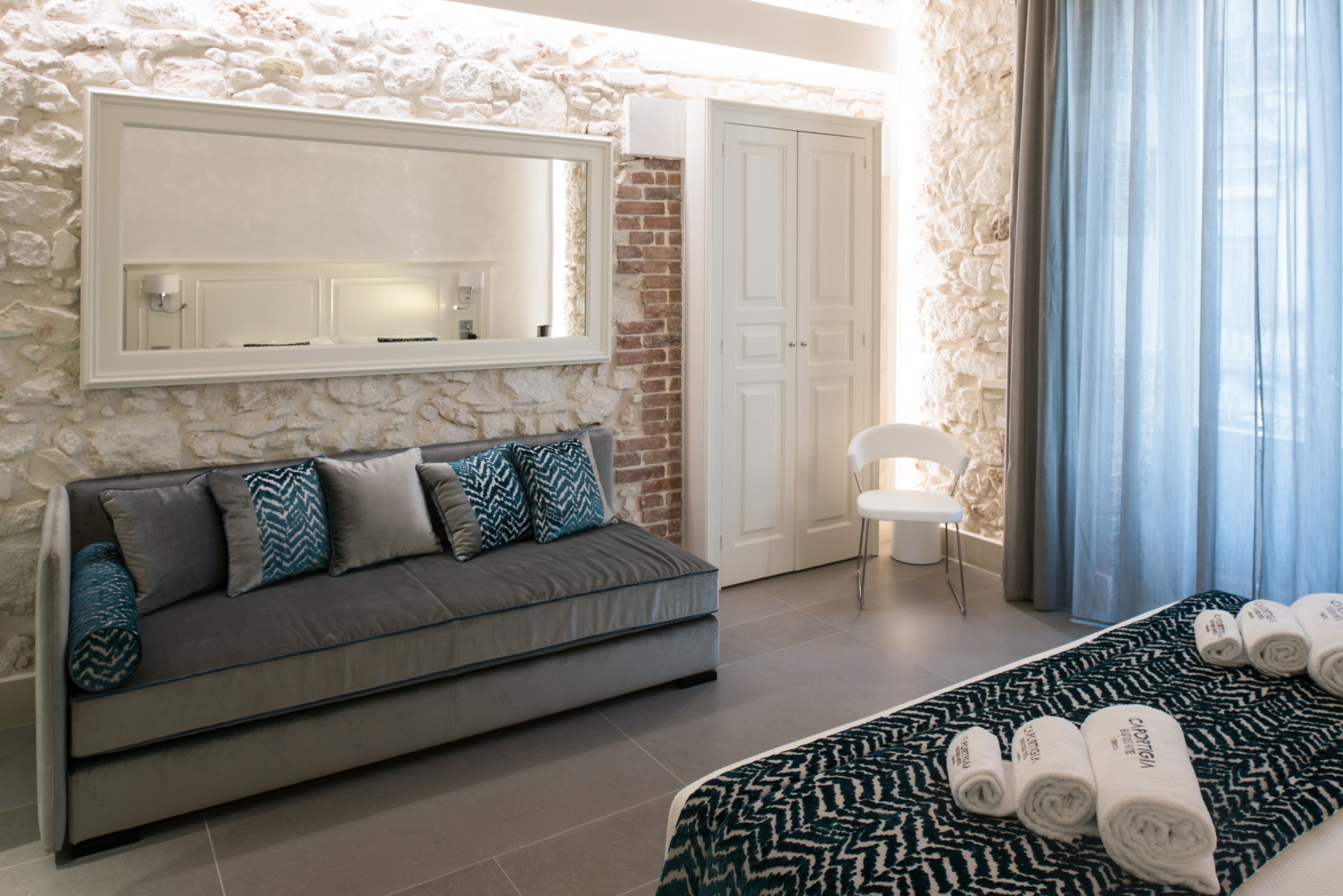 古城中的现代奢华——意大利 Caportigia Boutique Hotel 设计-70