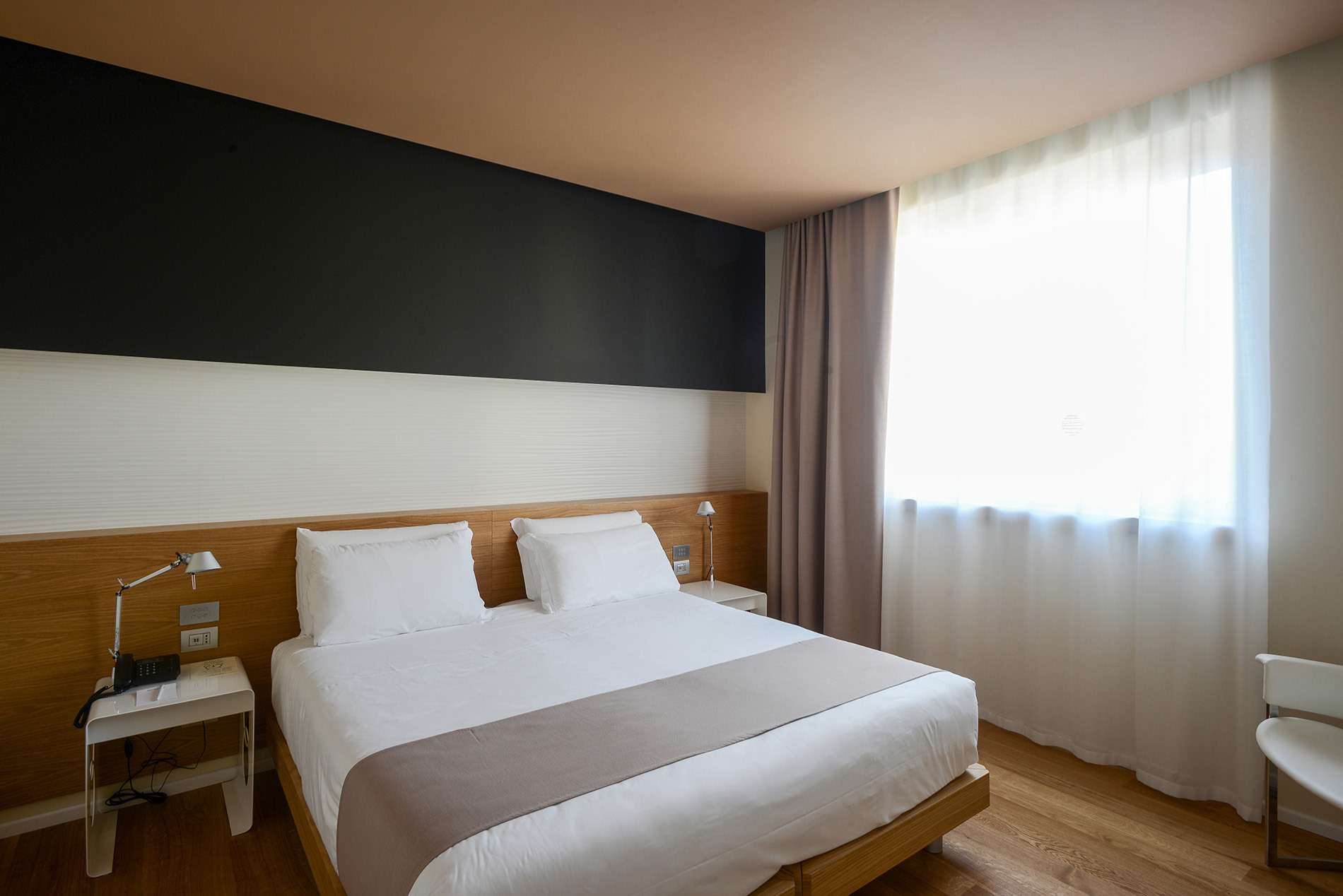 Best Western Plus Bologna 酒店室内设计-19