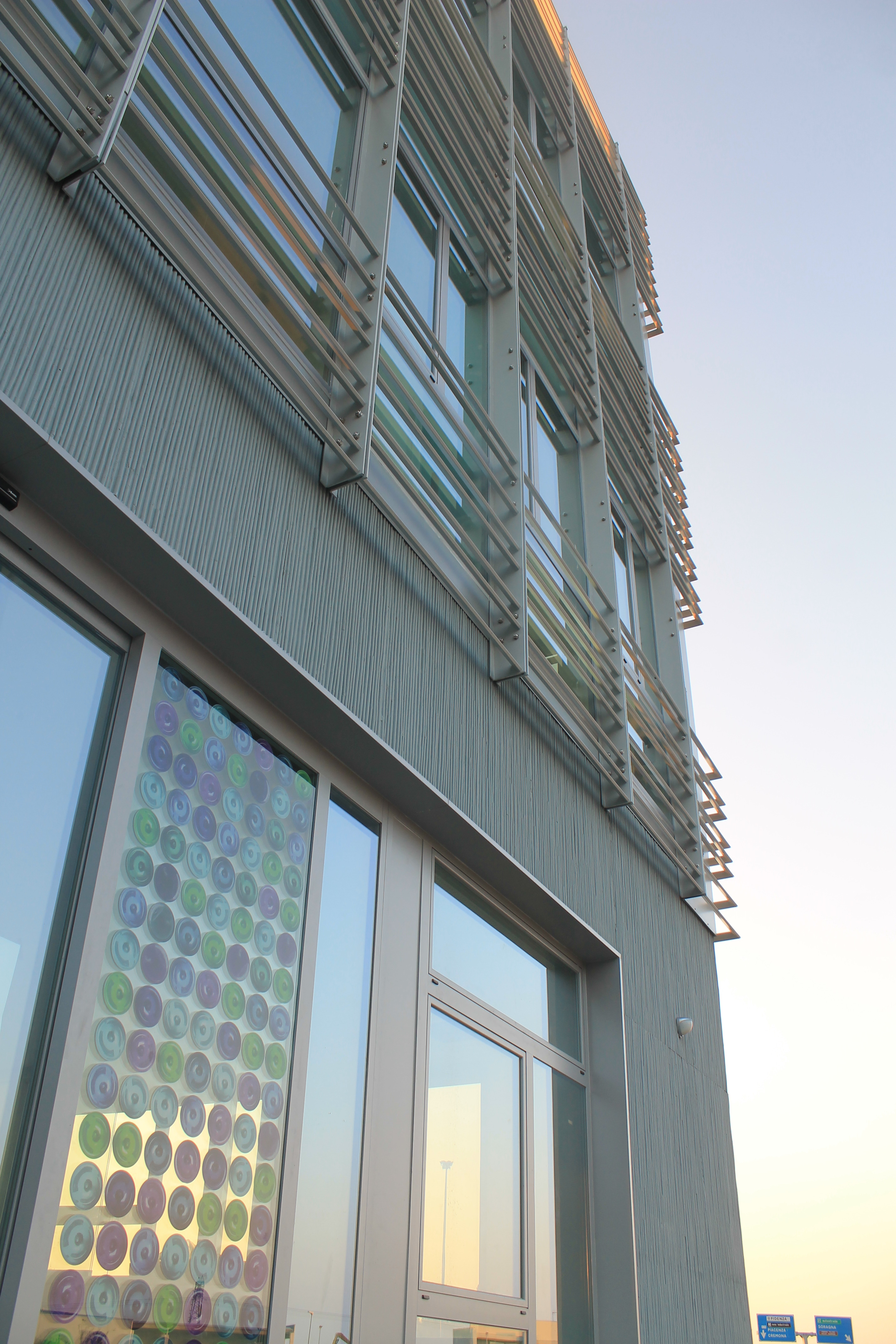 欧罗普尔工厂与办公楼-0