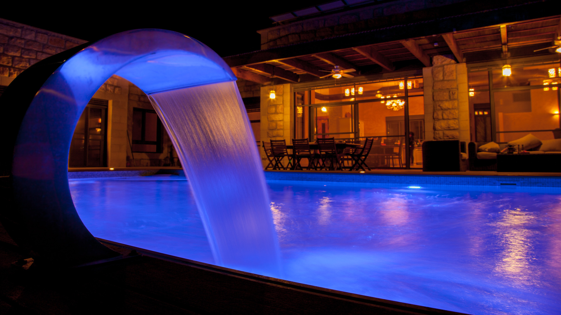 2014 年完工的艾拉谷屋 | 定制家具与照明设计的完美融合-8