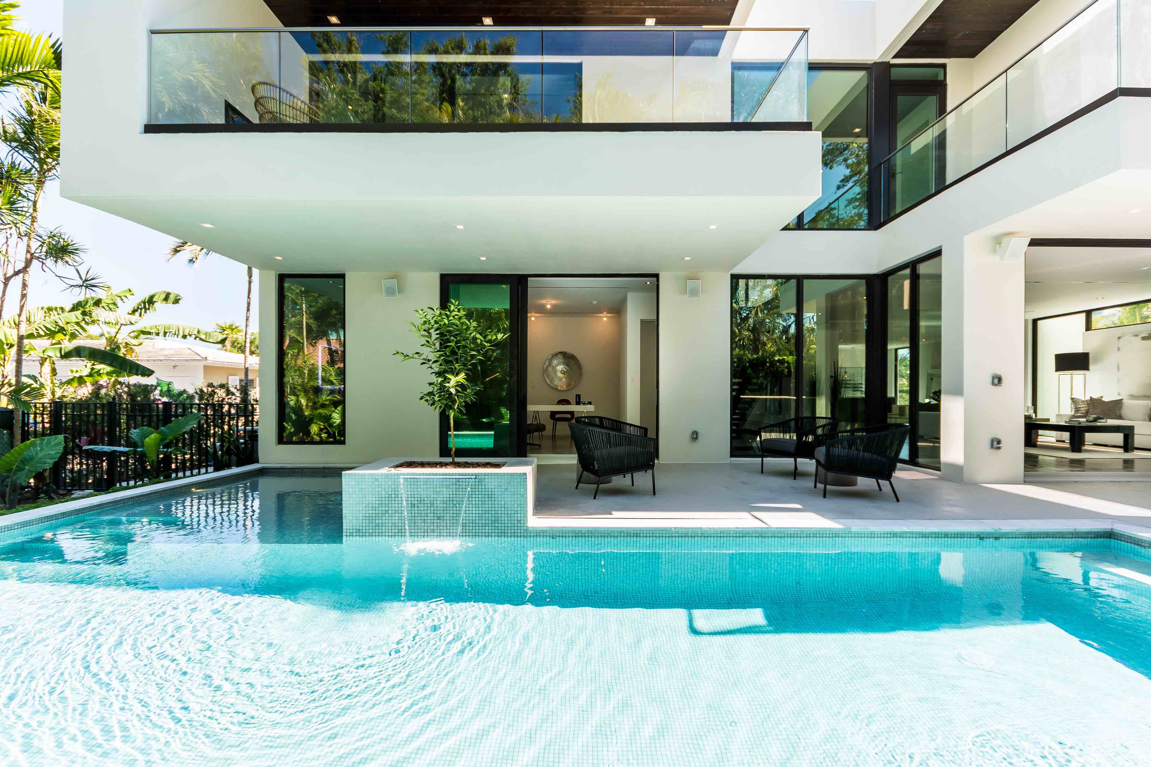 梦幻般的水景住宅设计-19