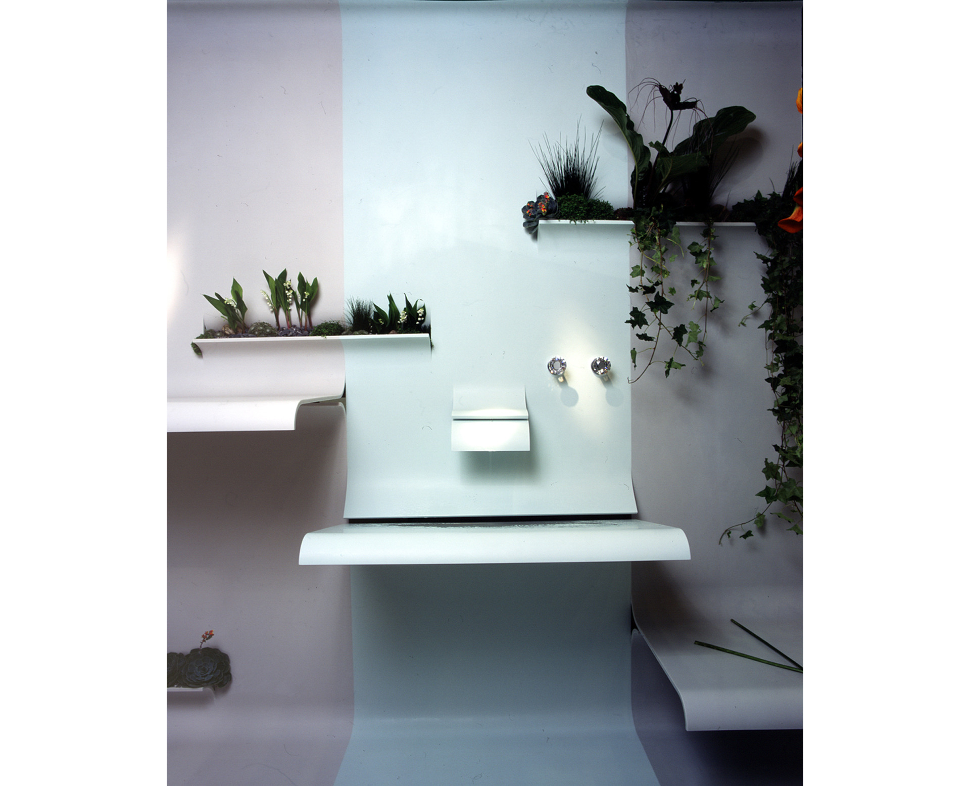 裸体的;赤裸的-3