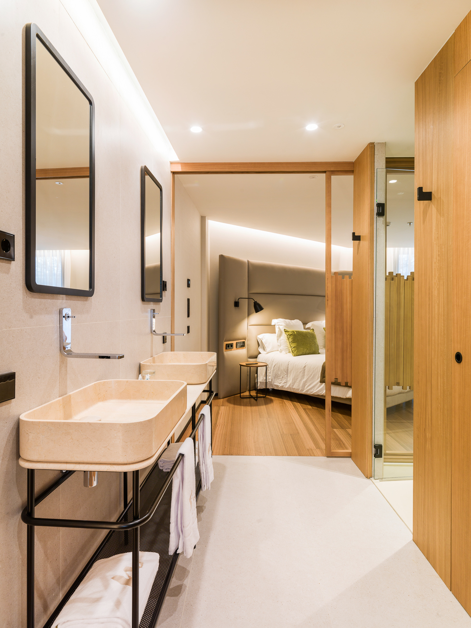 地中海风情融入四星级酒店设计-17