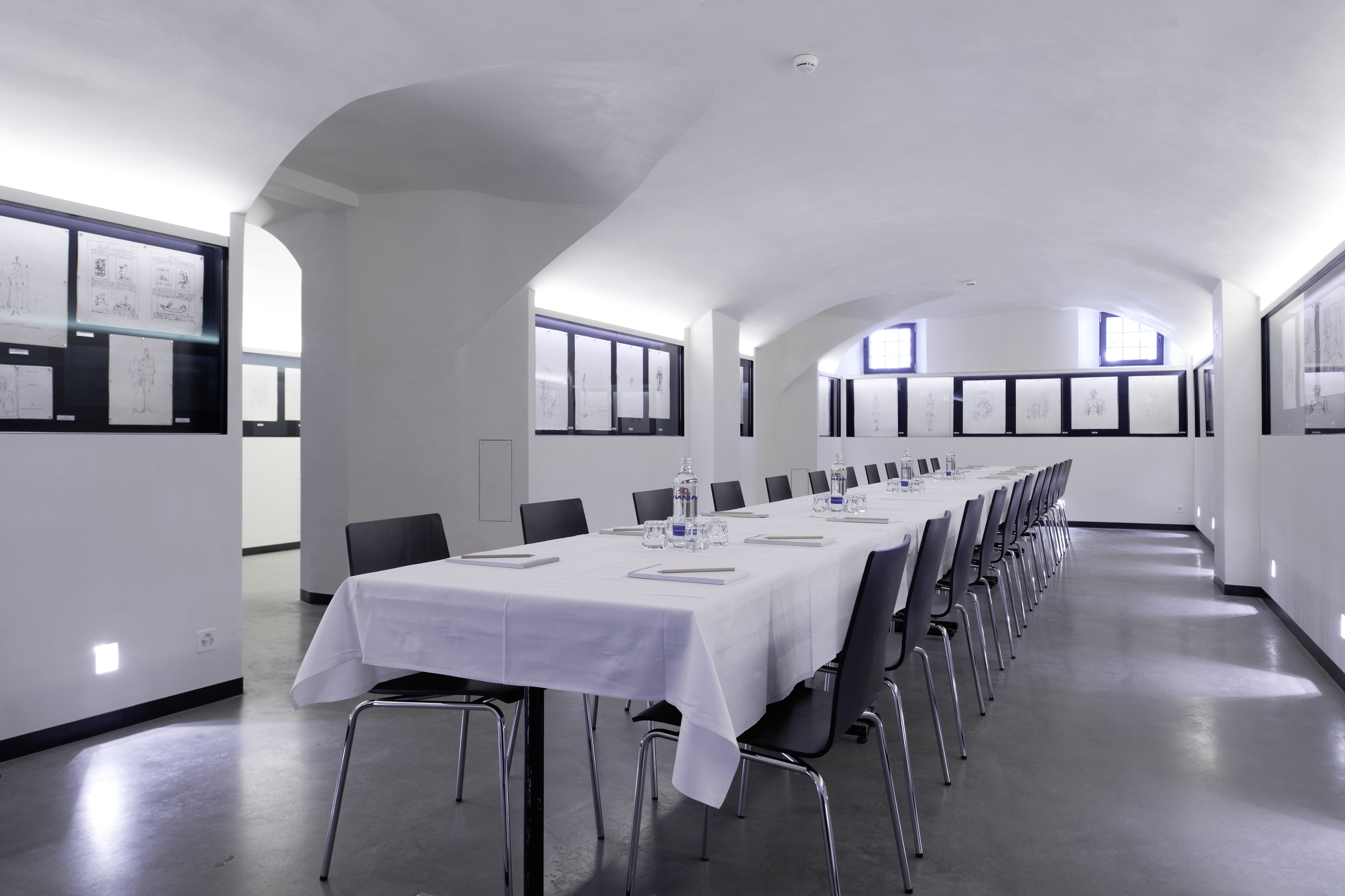 阿尔卑斯山间的艺术瑰宝——瑞士 Sent 酒店-13