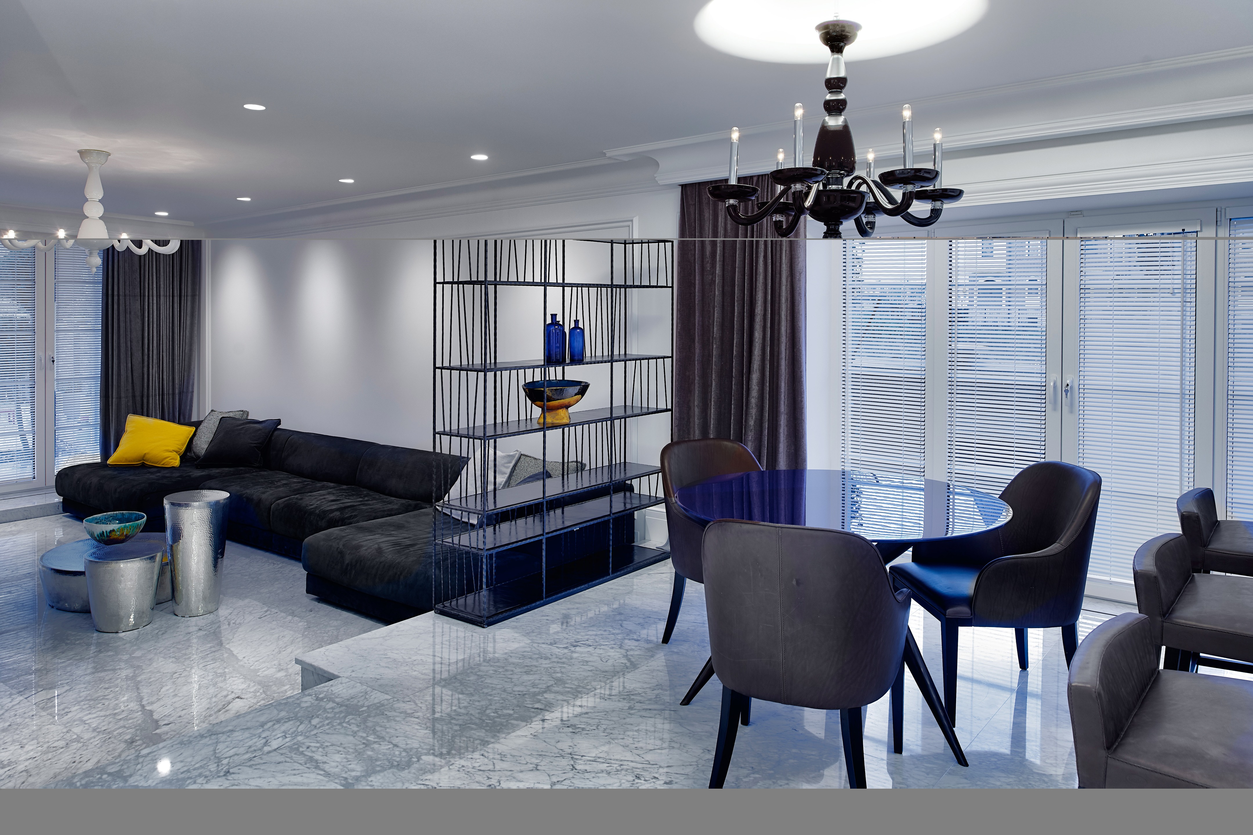 2017 年三层联排别墅影院式客厅设计-38