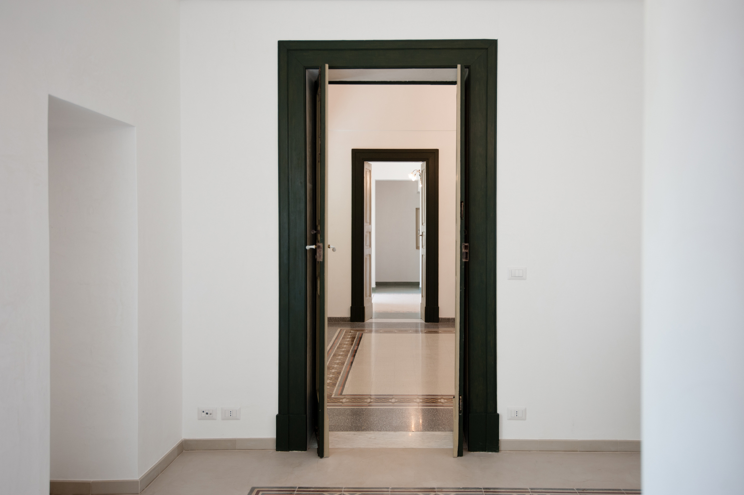 百年乡村别墅的现代重生——Casina Mandoj-Albanese 修复与室内设计-9