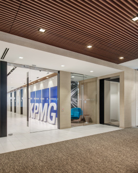 KPMG 总部打造独特品牌环境