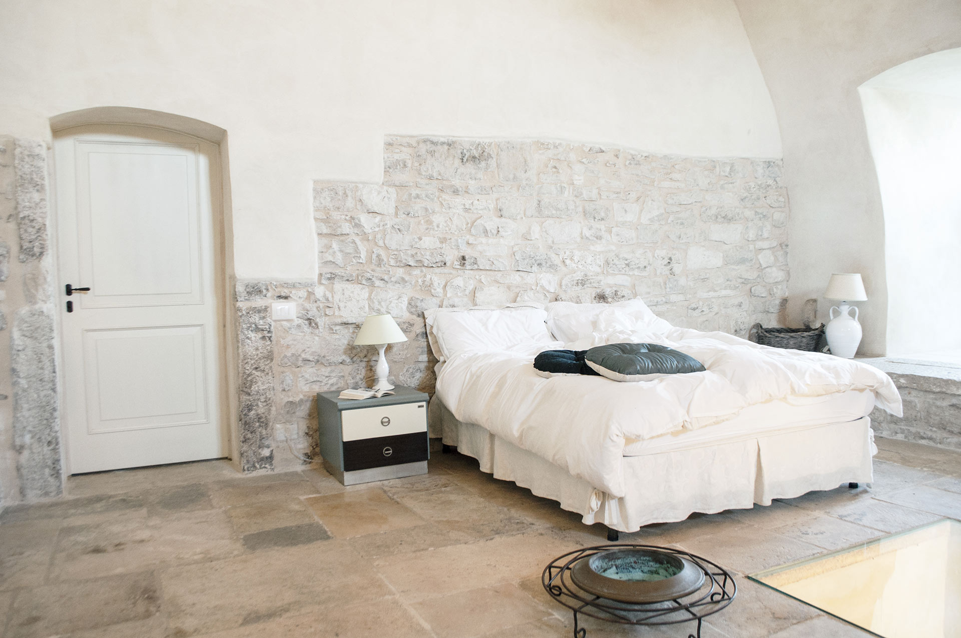 乡村家庭别墅的地下星际设计-10