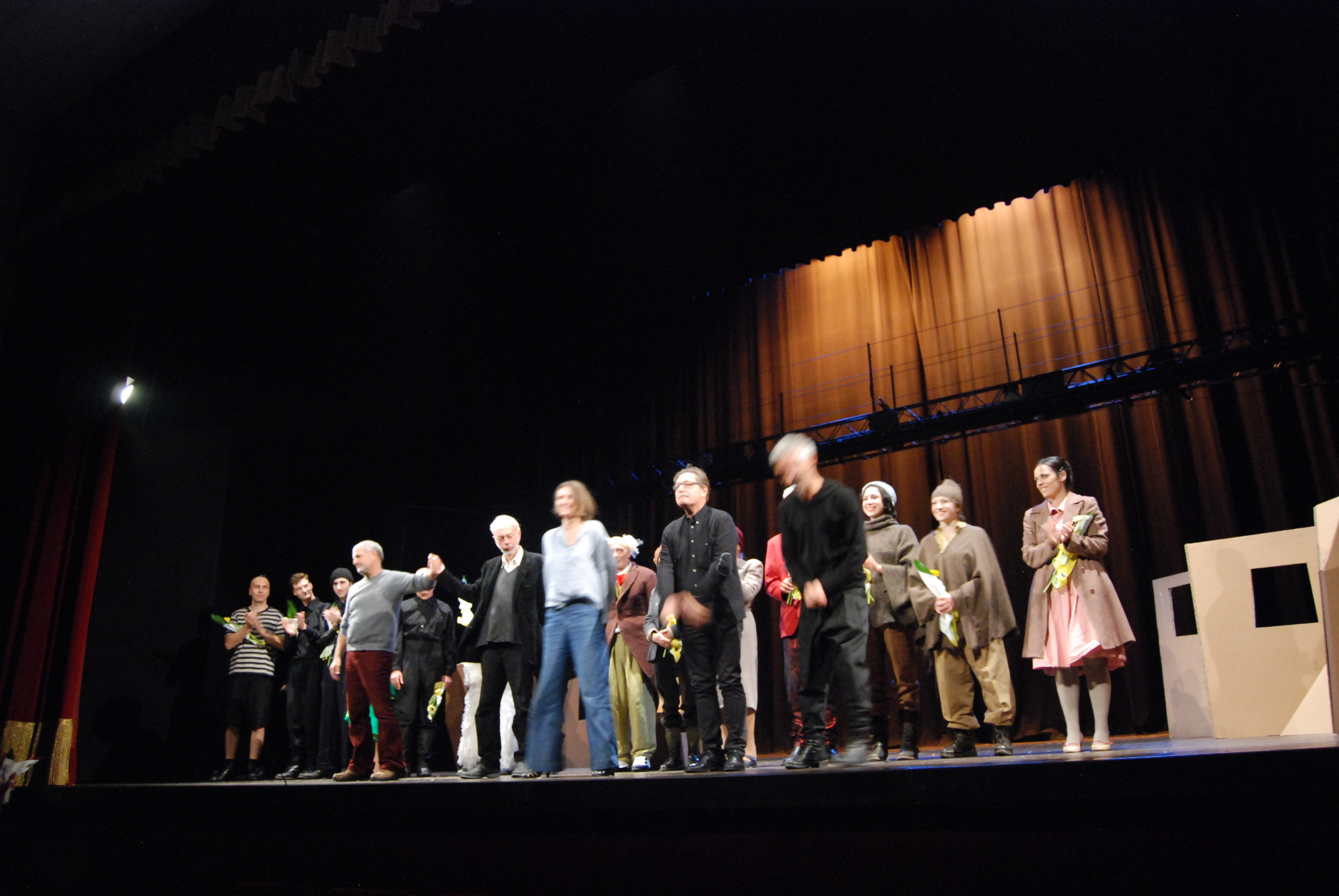 可拆卸式钢构舞台桁架设计-15