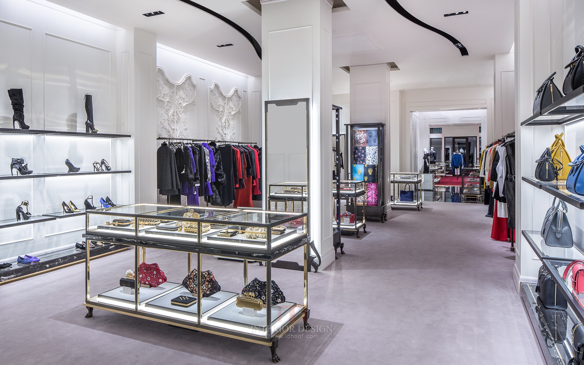 商店 McQueen David Collins 服装 A-4