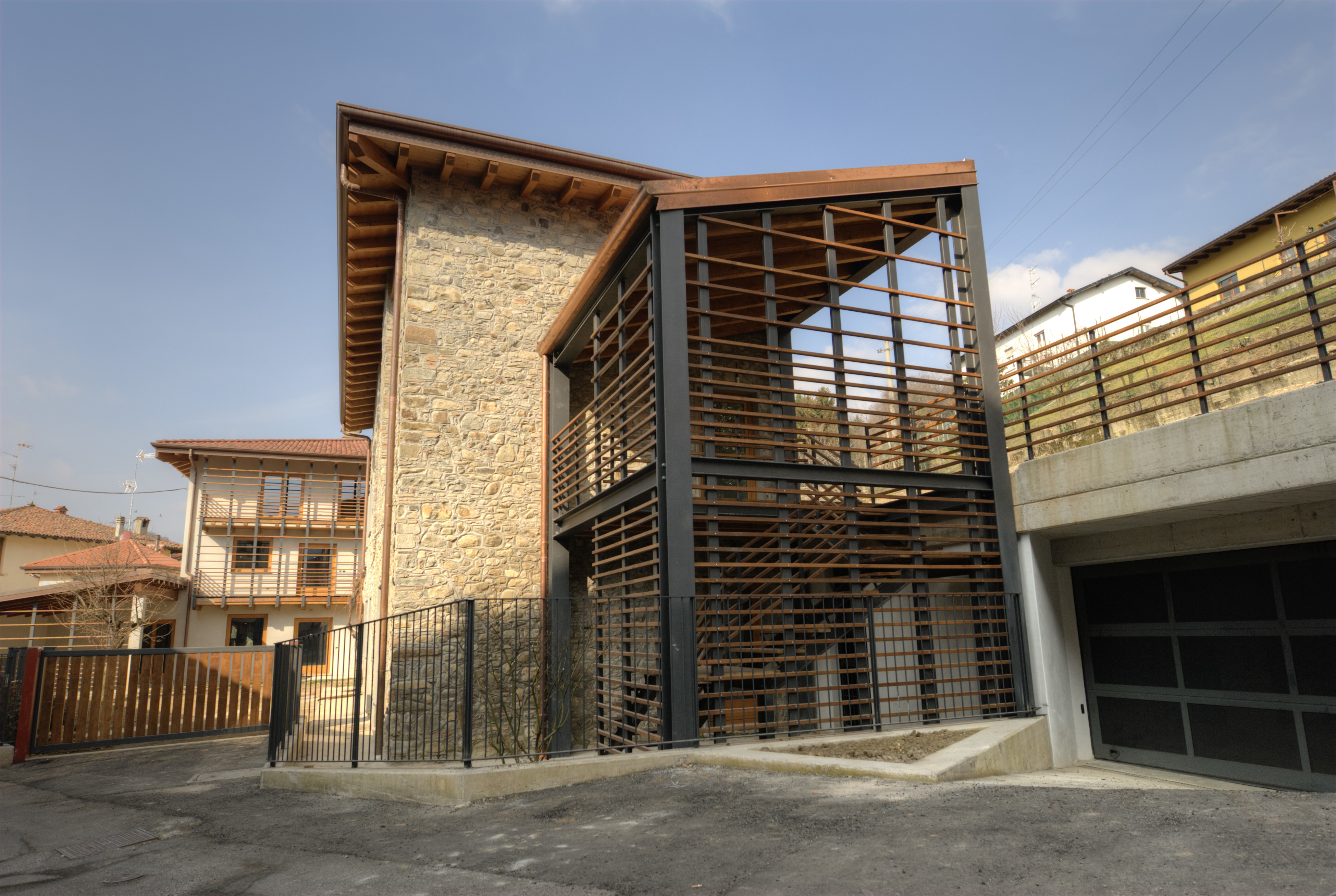 融合传统与现代的意大利乡村住宅改造-4