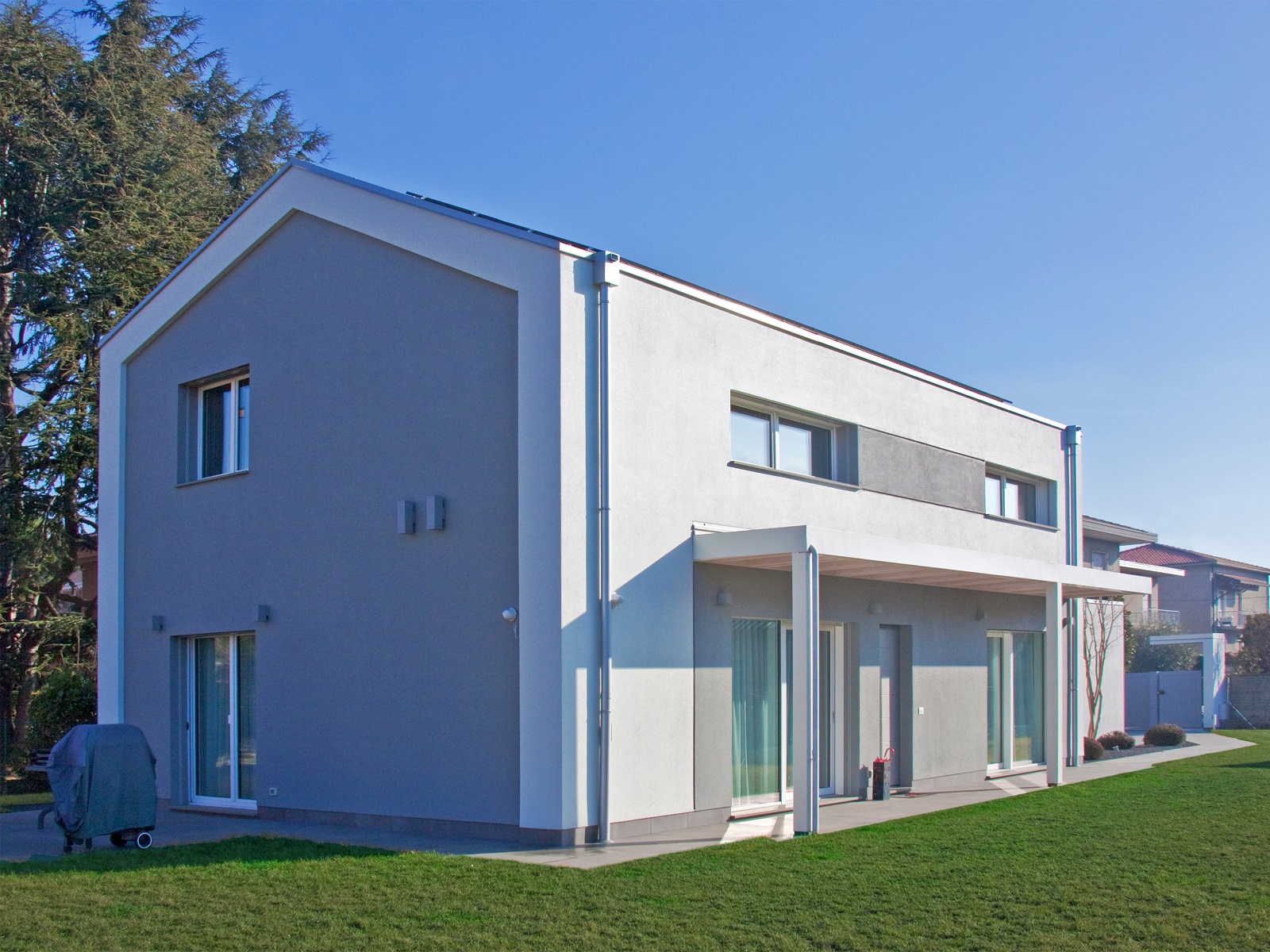 意大利木质独栋别墅，科技与环保的完美结合-0