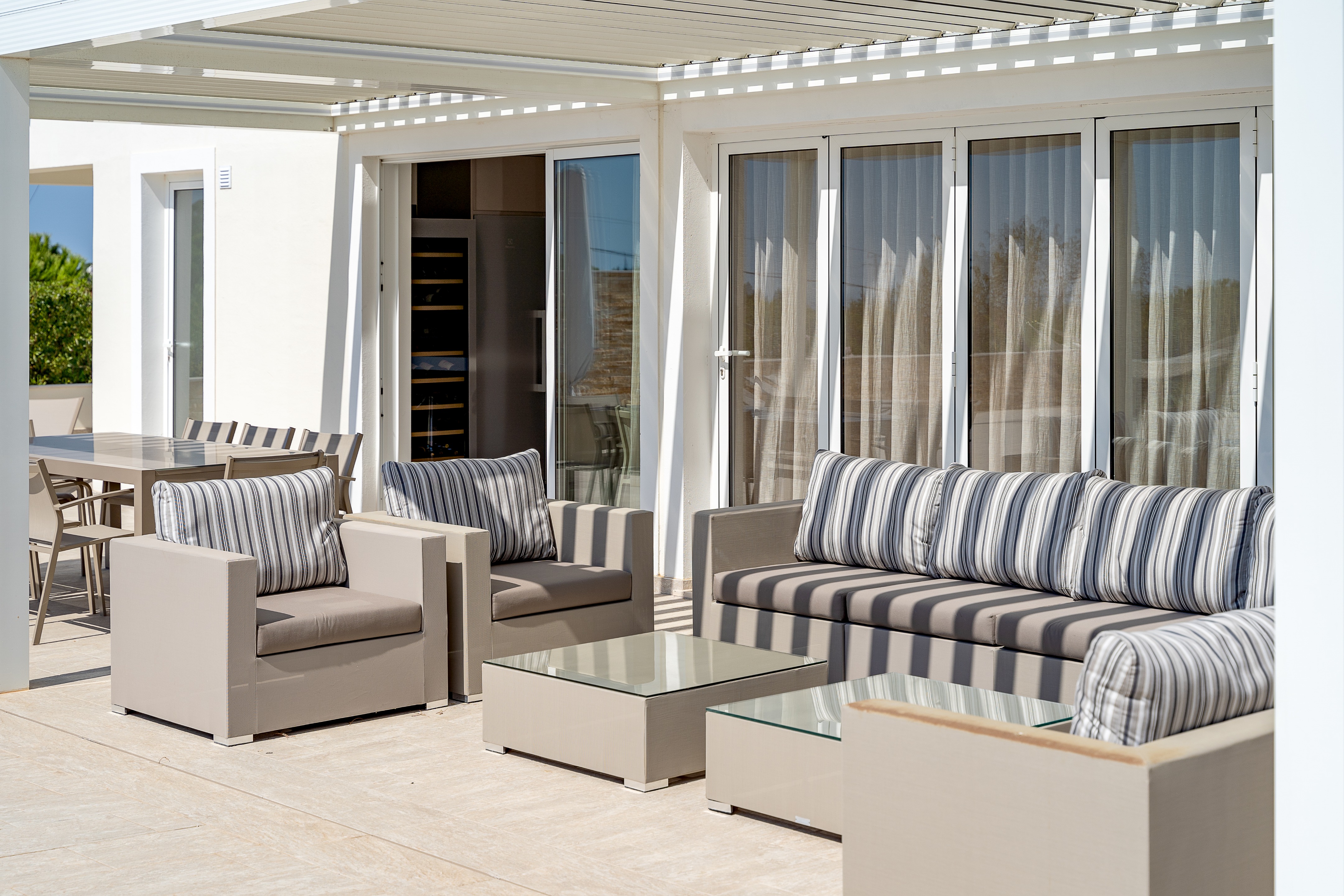 Simple Taste 团队打造的金色眼睛别墅室内设计-22