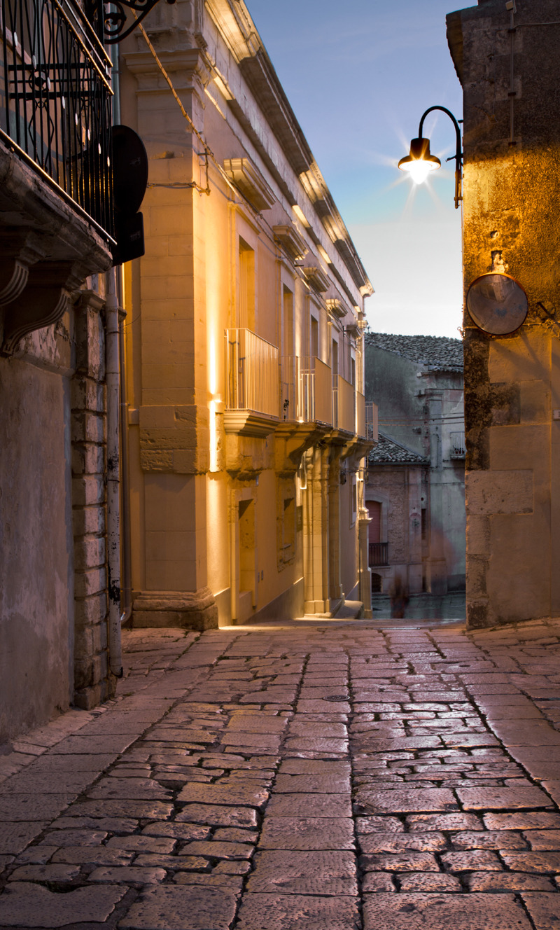 融合传统与当代，重焕历史建筑新生-1