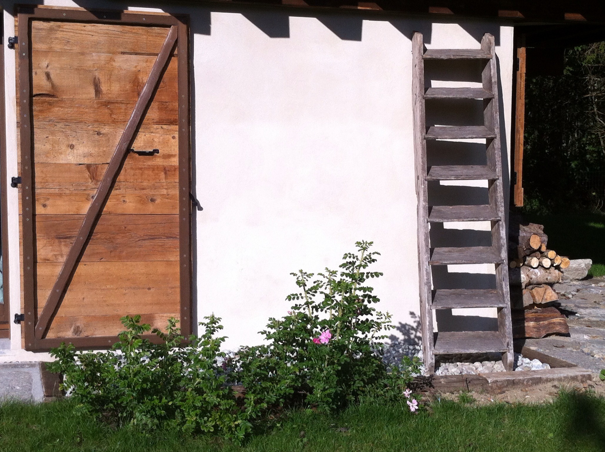 雪山之居，定制家具与室内设计的完美融合-3