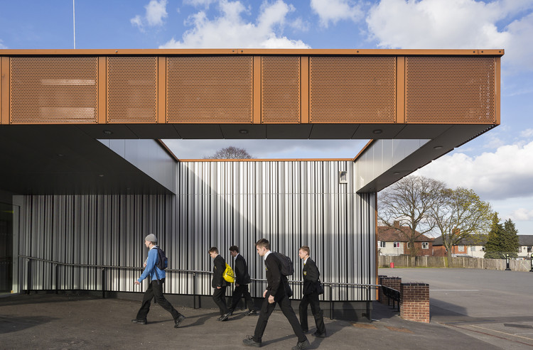 伦敦卡沙尔顿男孩体育学院新教学楼-2