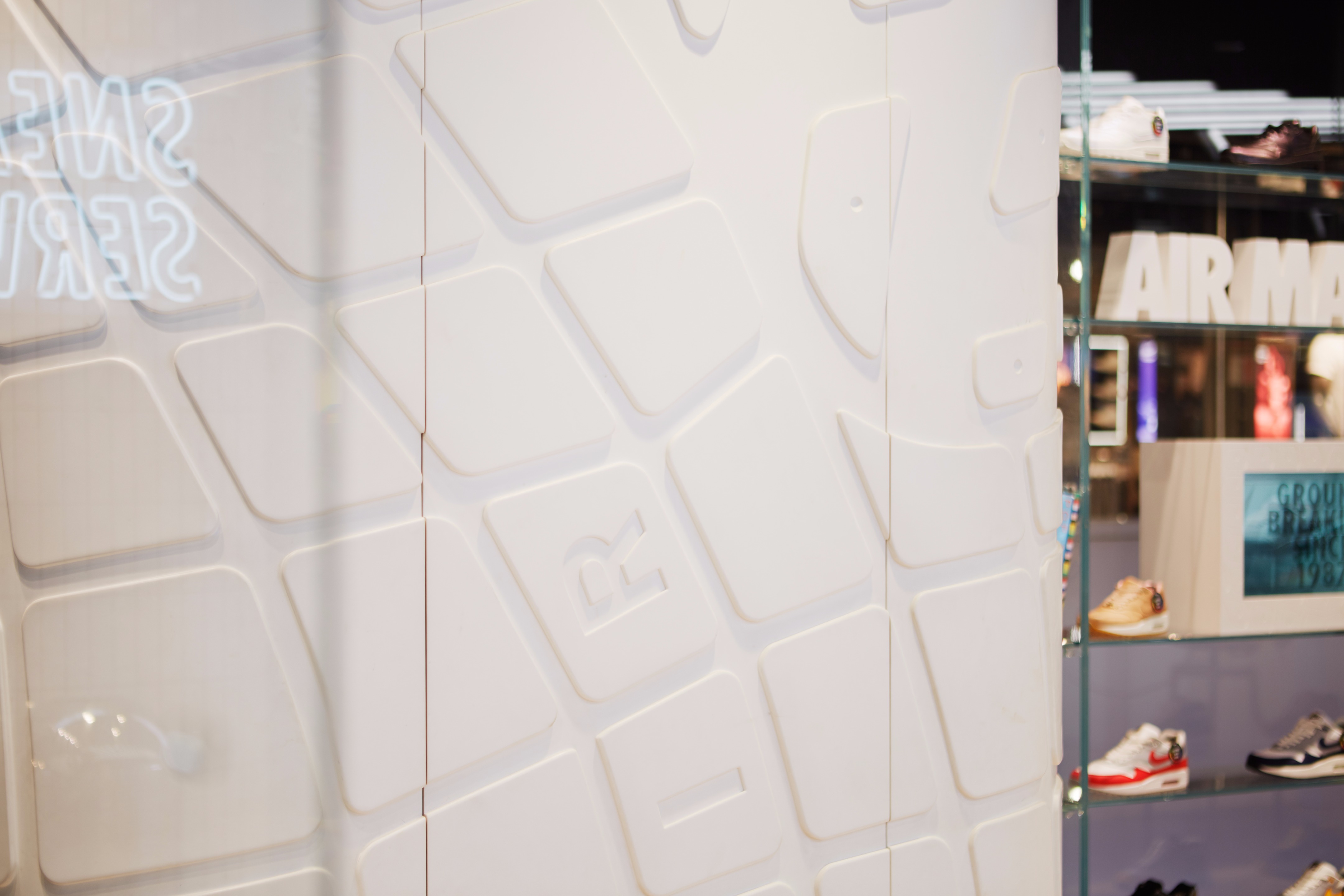 伦敦耐克旗舰店,现代与古典的完美融合-13