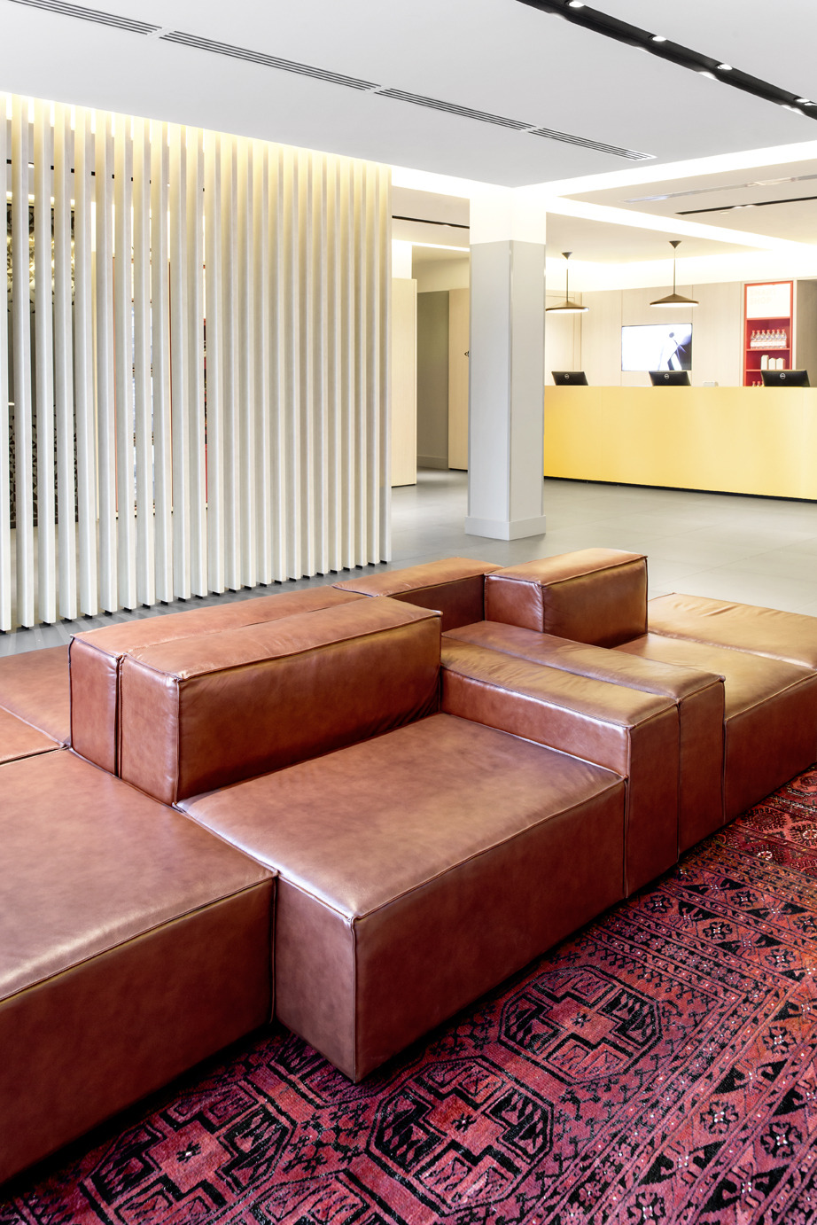 AZIMUT Vladivostok 酒店 | 苏联建筑的现代重生-6