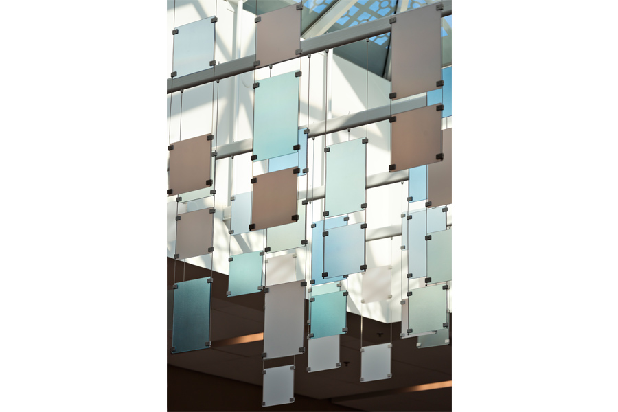 莱克丝助力 80 年代购物中心翻新，Lynnhaven Mall 现代重生-4