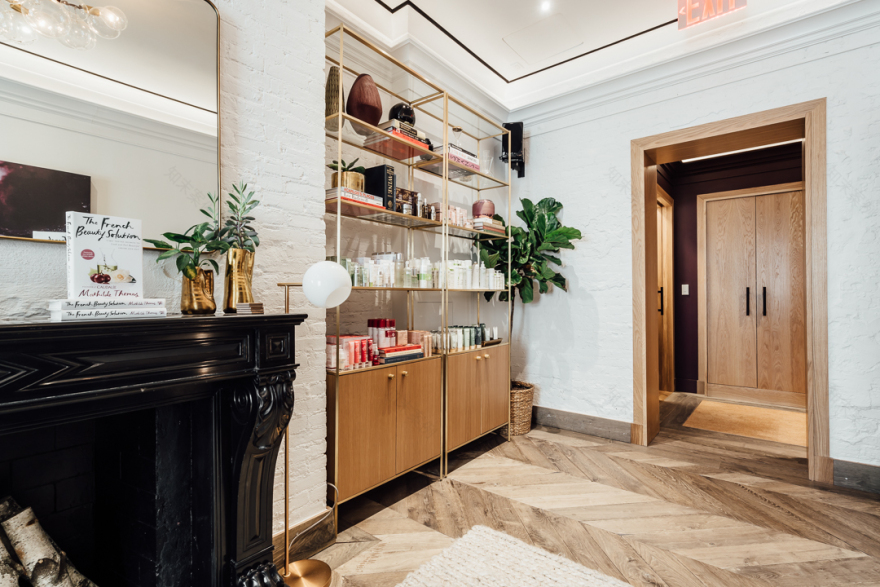 纽约 Caudalie 水疗中心 | 紧凑空间中的自然光照画廊-7