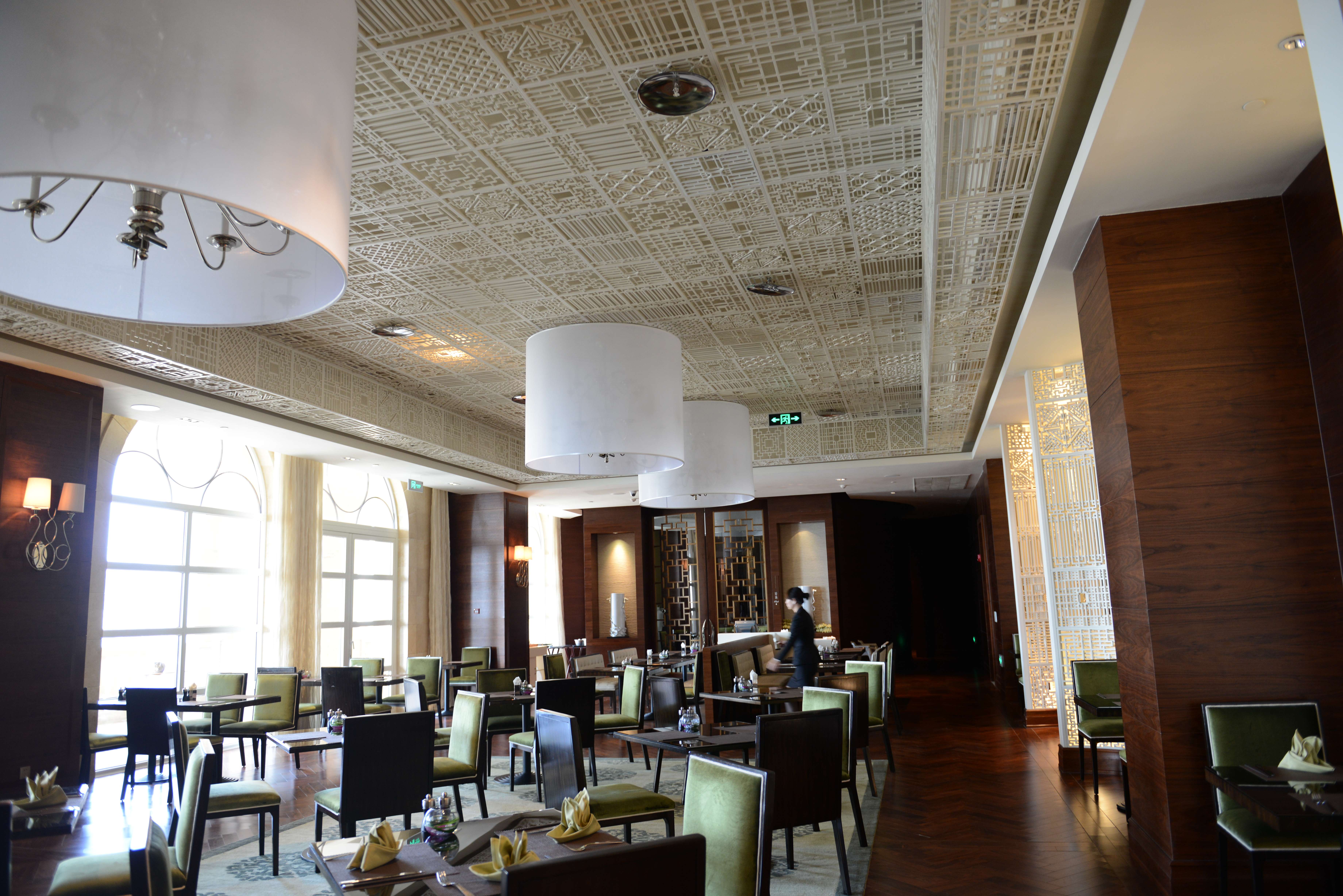 大连城堡酒店餐厅区域照片-2-42