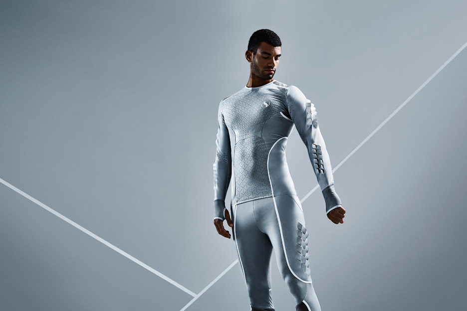 创新材料避孕套变运动装,助力跳远运动员-19