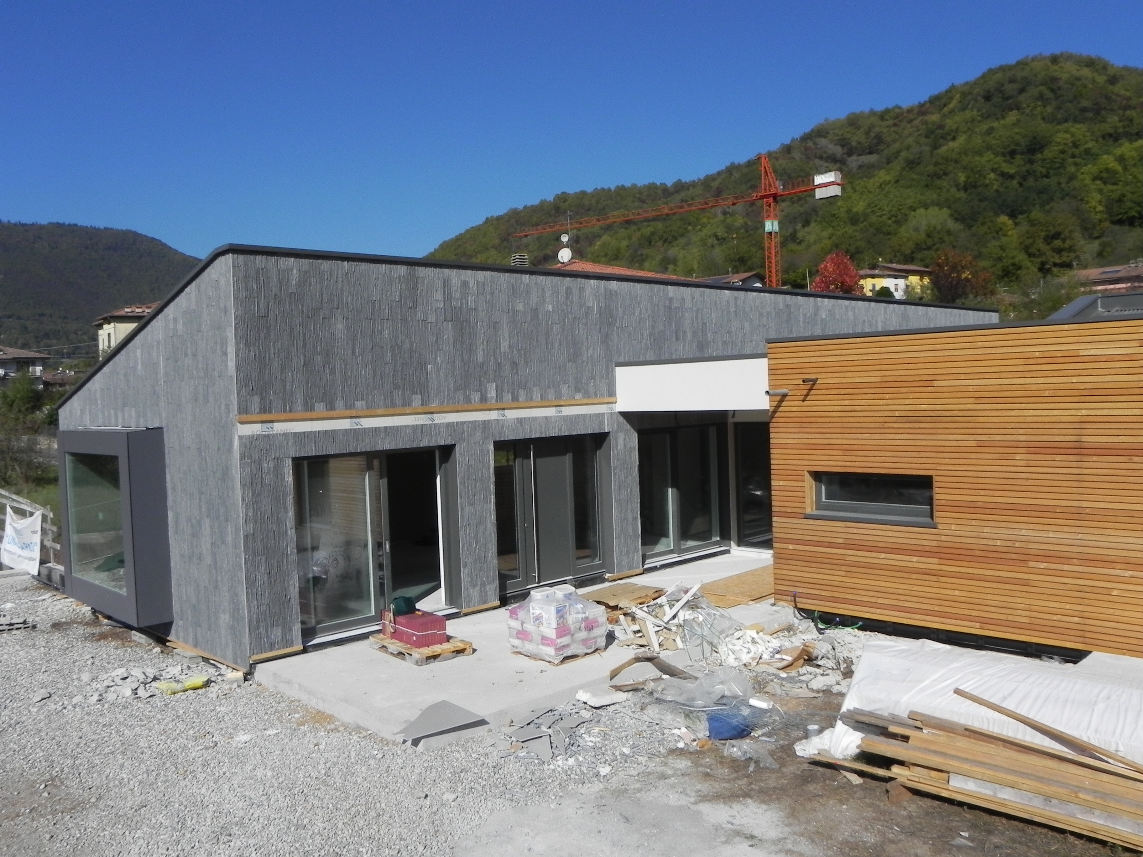 现代风格别墅设计,尽显环保舒适-13