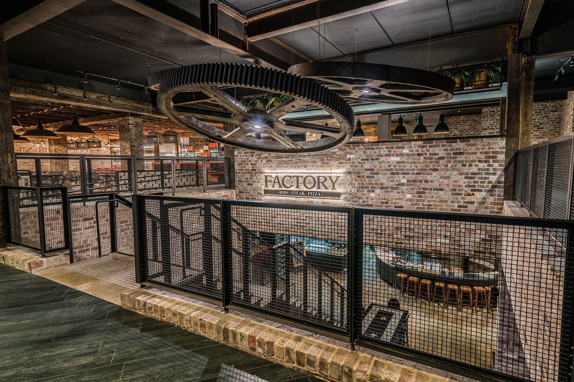 大学生橄榄球联盟足球俱乐部-0