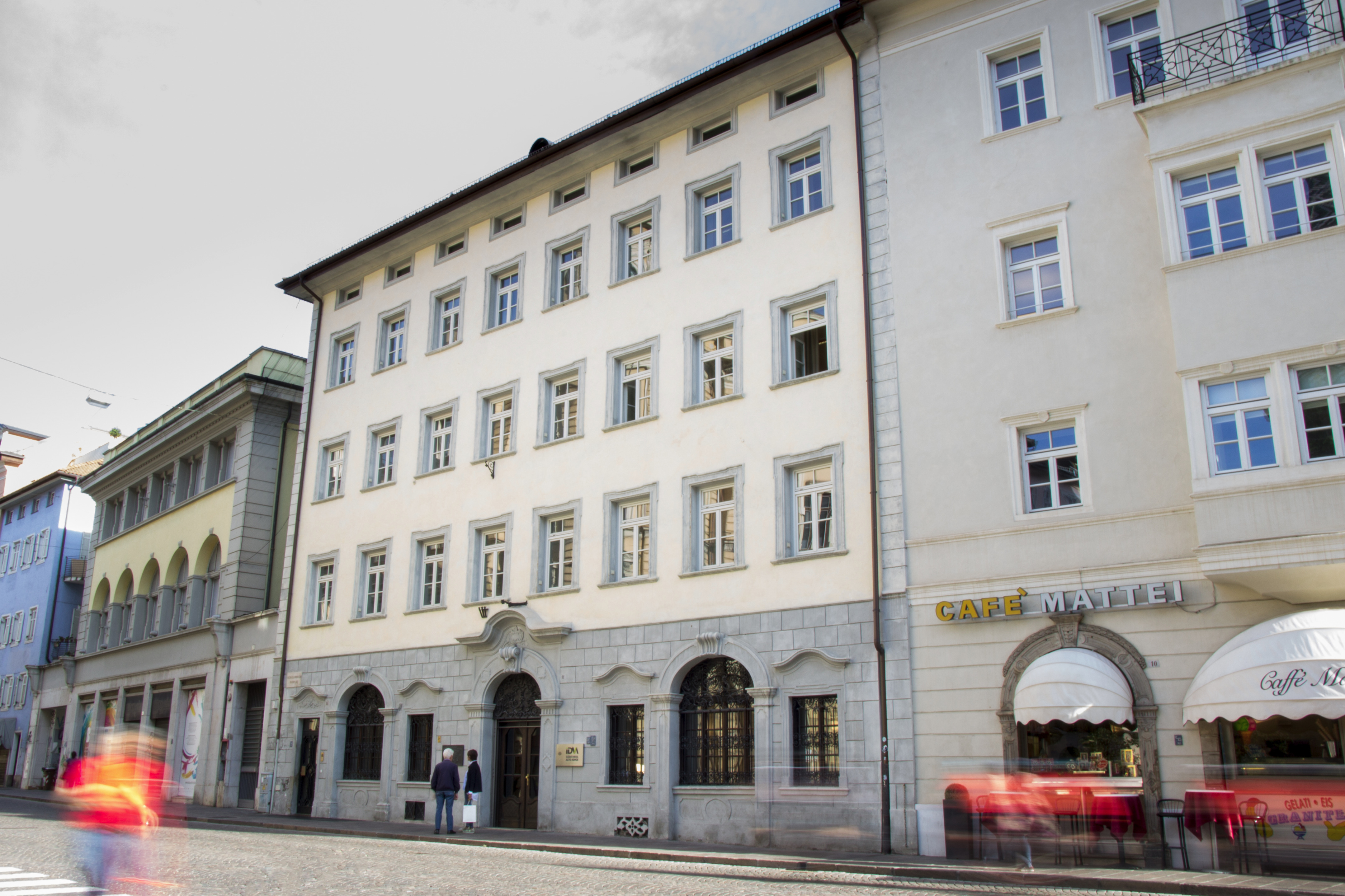 2014 年完成的意大利 SMG 南部蒂罗尔办公室室内设计-0