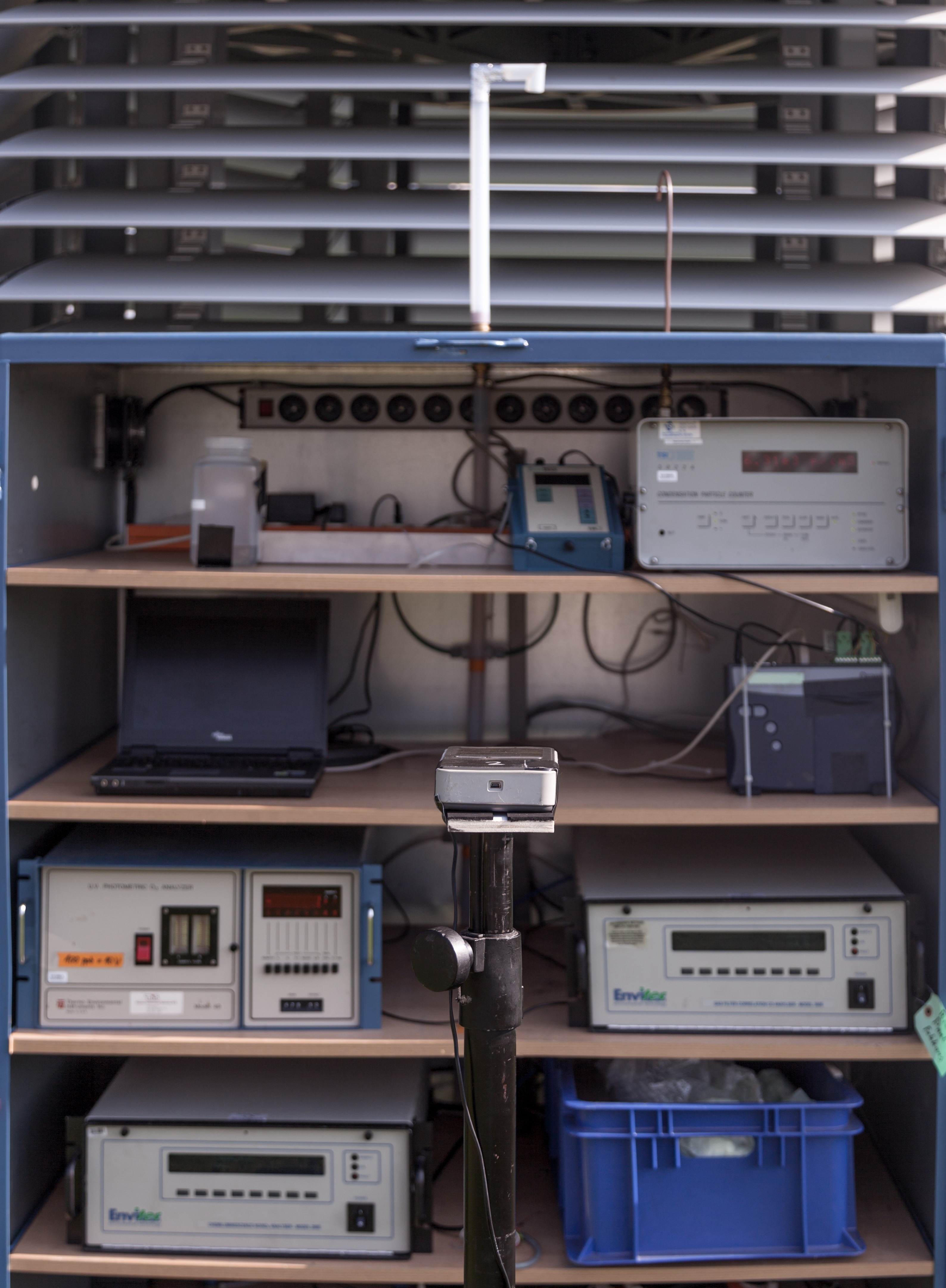 烟雾净化塔·打造清新公共空间-240