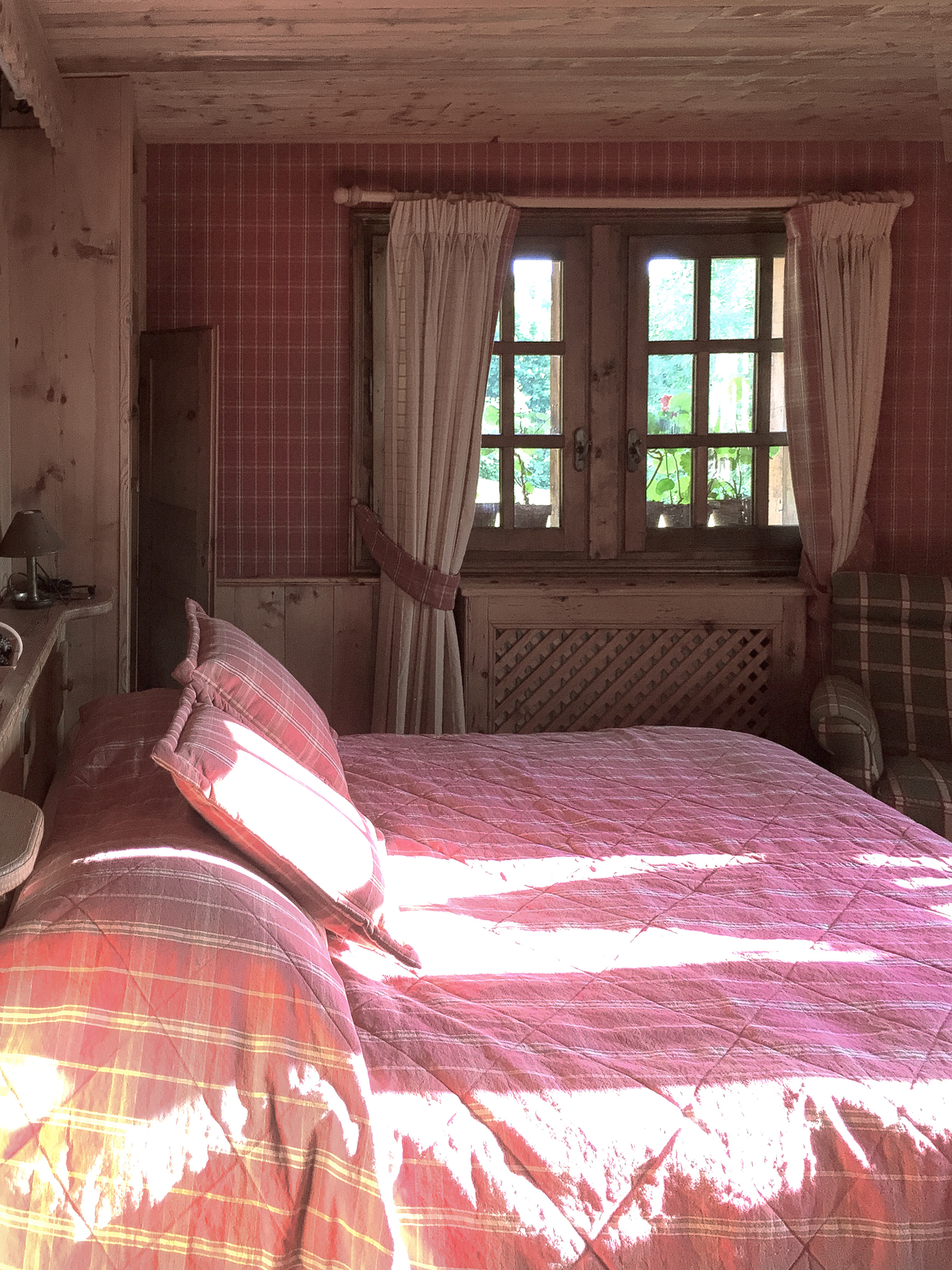 自然元素打造的阿尔卑斯山居设计-8