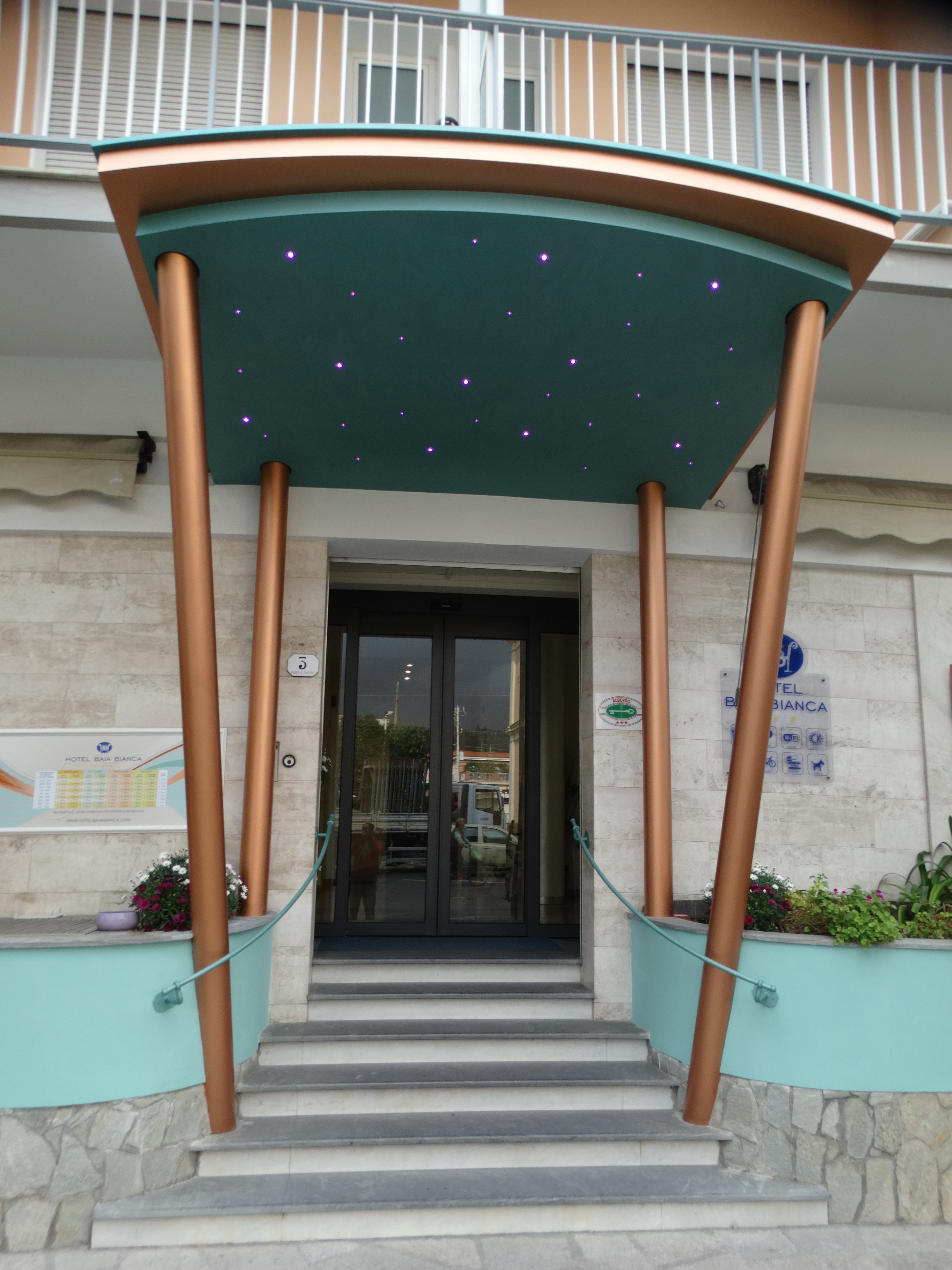 轻钢构造的酒店 pensilina per Albergo-1