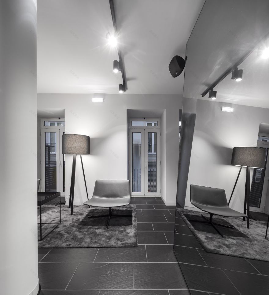 Porsche Design 打造豪华购物空间-4