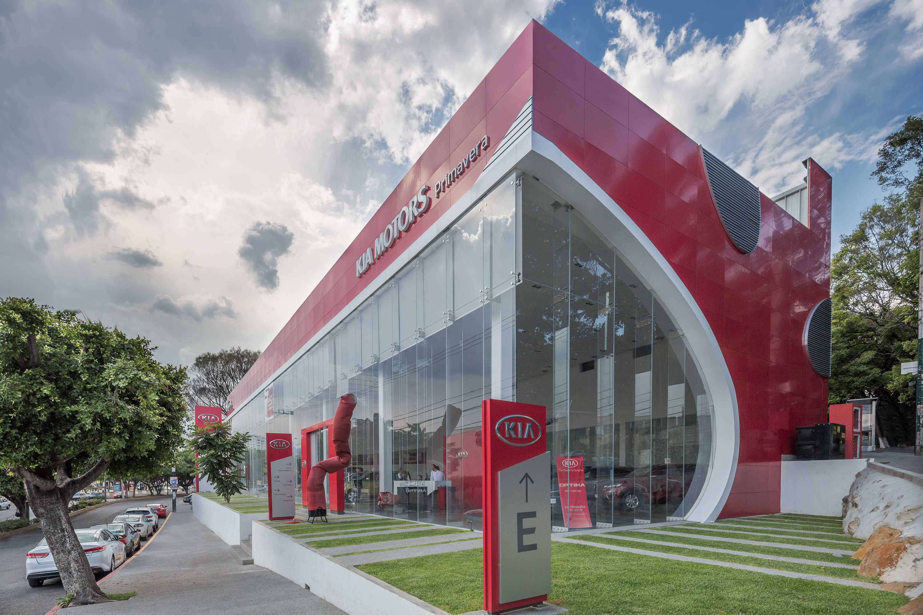 KIA Cuernavaca 商业展示厅-2