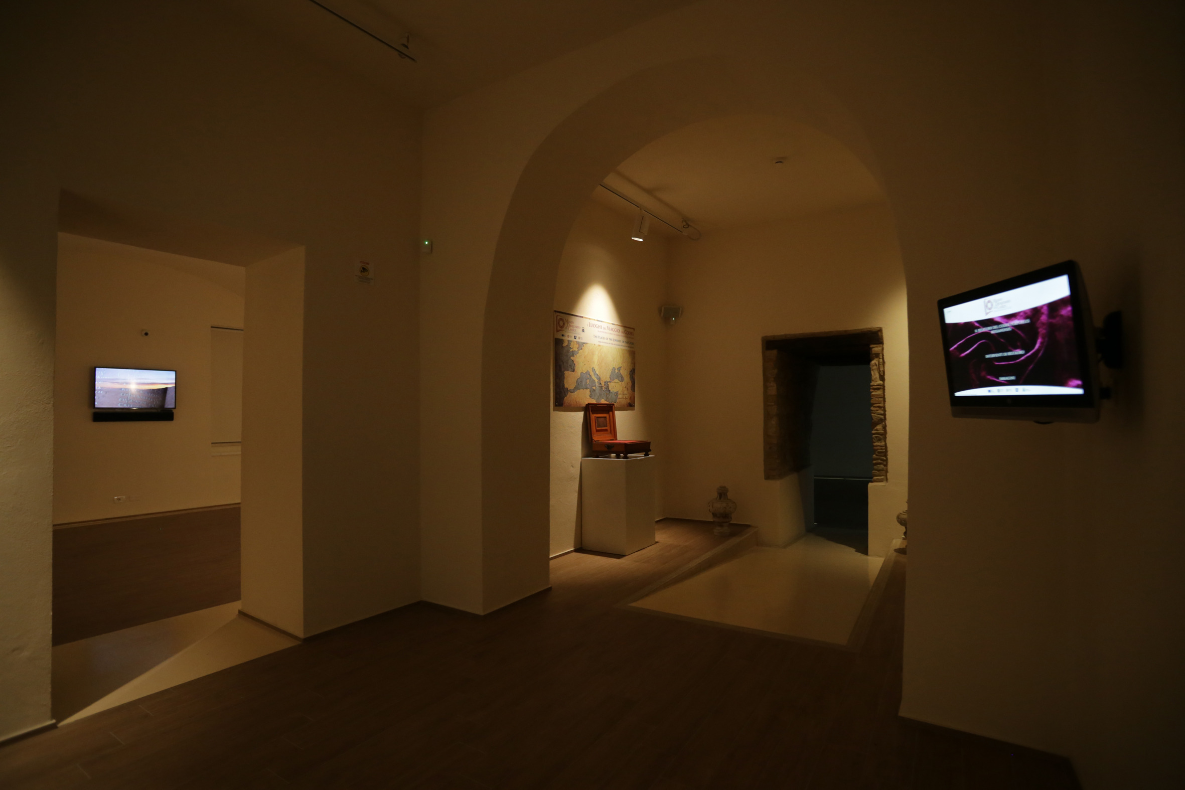 意大利“Museo Diocesano e del Code·”博物馆室内设计案例解析-5