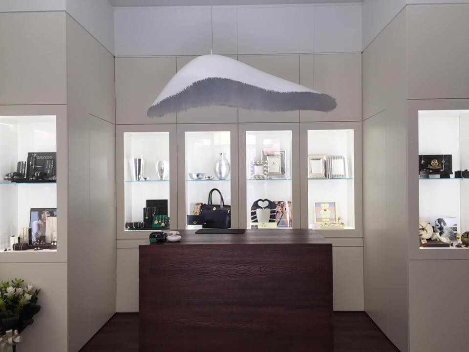 2016 年完成的 gioielleria Ezio 珠宝店室内设计案例-1