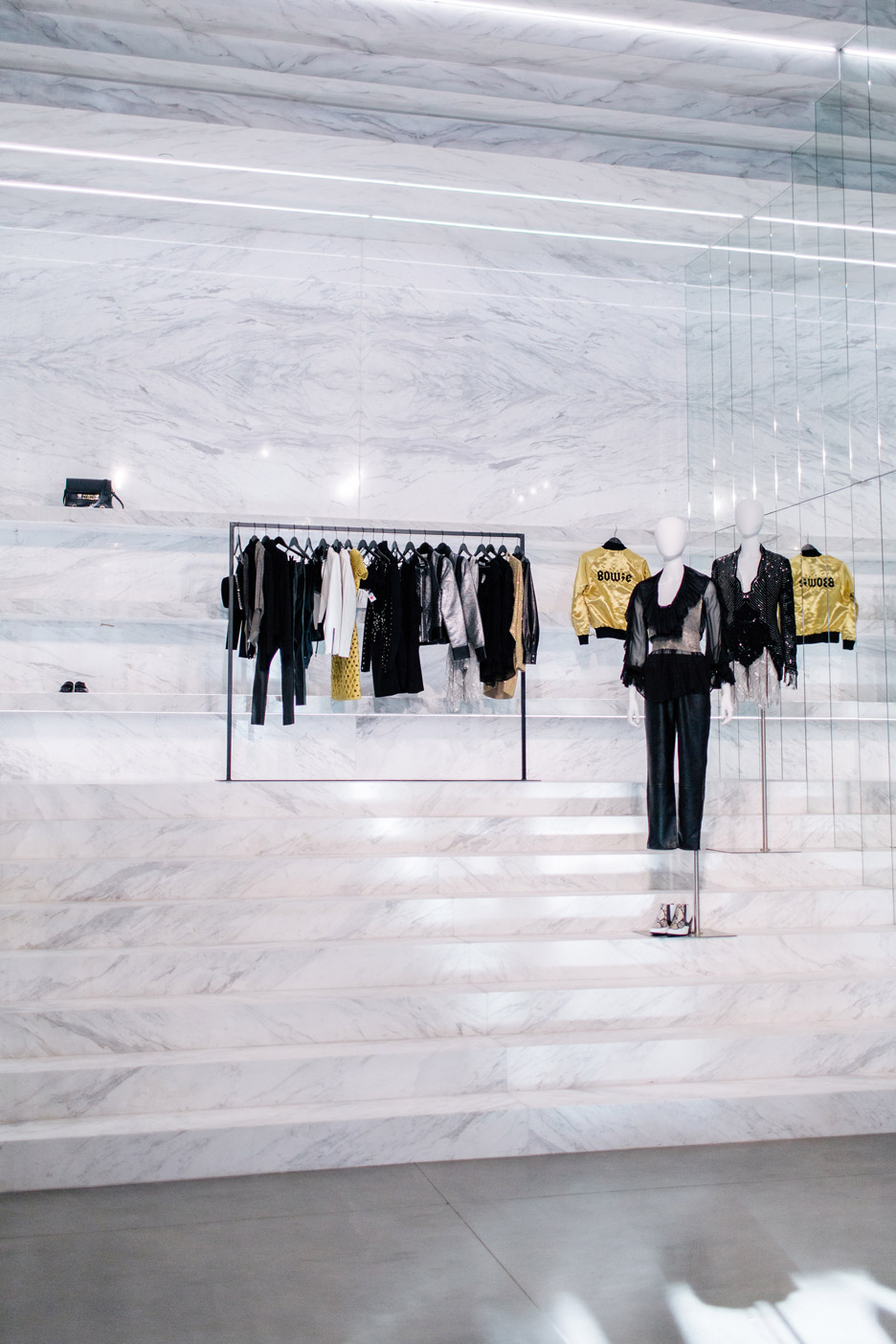 英国设计师 Tom Di·on 联手 Curve 在洛杉矶开设大型零售空间-12