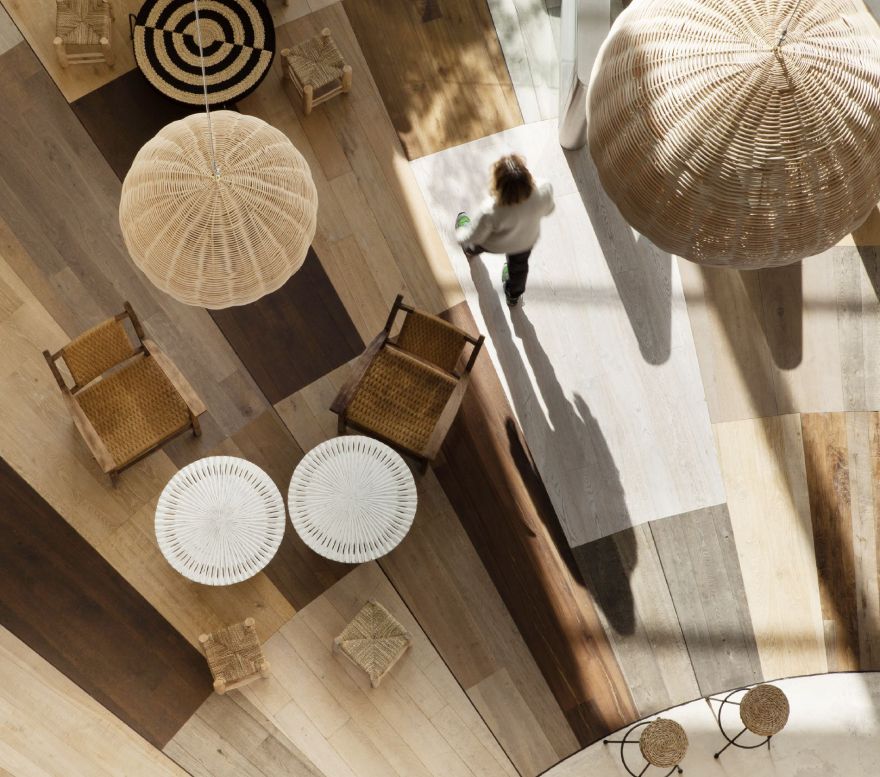 巴塞罗那 Desigual 总部室内设计-4