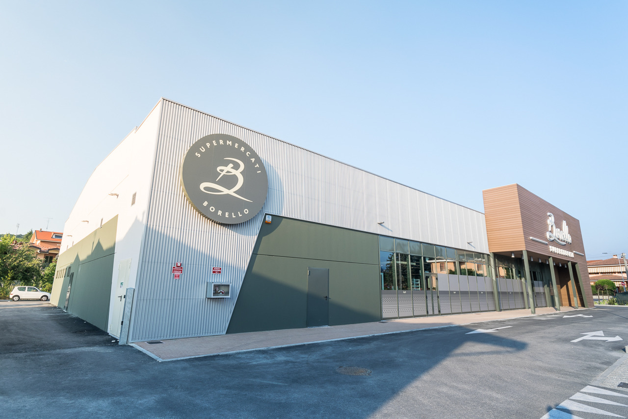 博雷洛超市-3