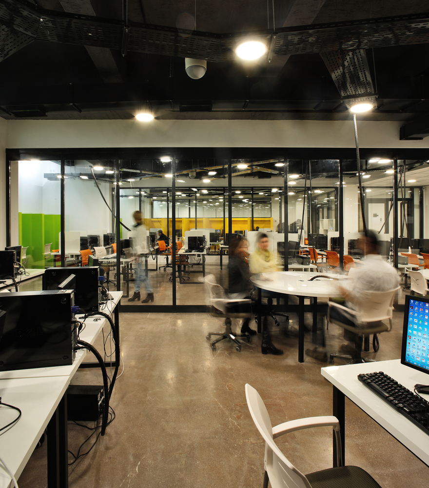 亚美尼亚美国大学翻新工程-54