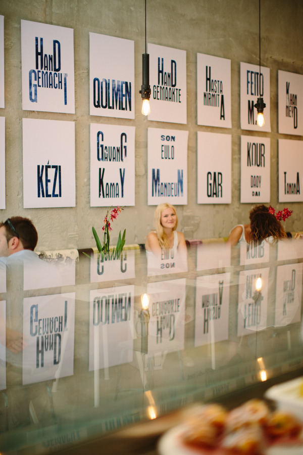 复古韵味与现代设计共融的餐厅空间-49