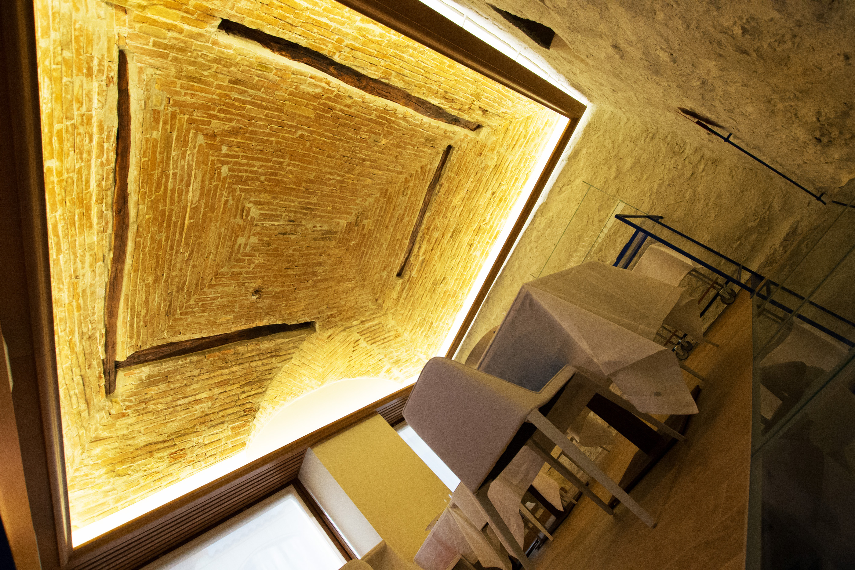 历史建筑翻新之作 | 私人定制,尽显意式风情-43