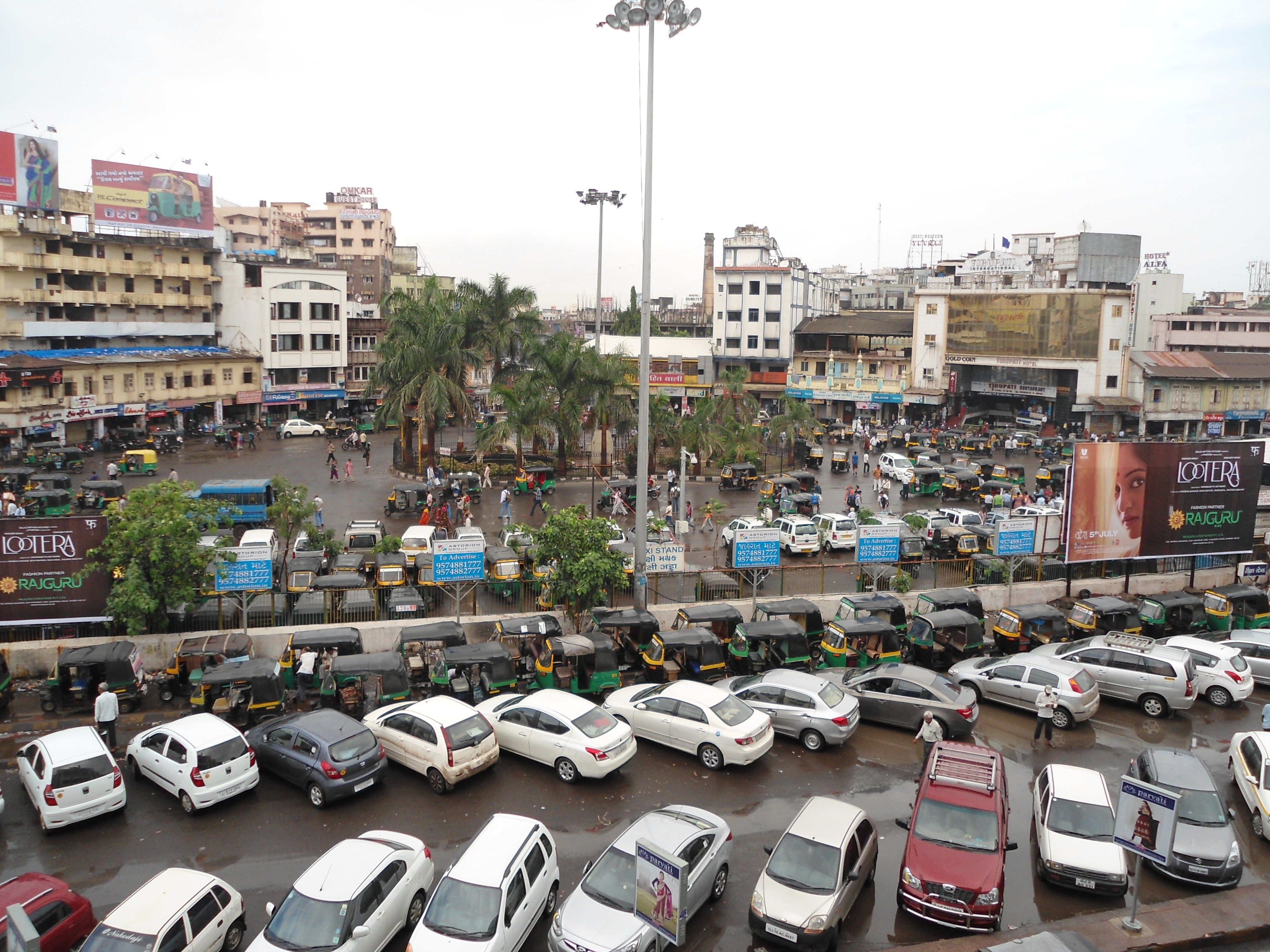 苏拉特市火车站区域的重新设计与再开发-19