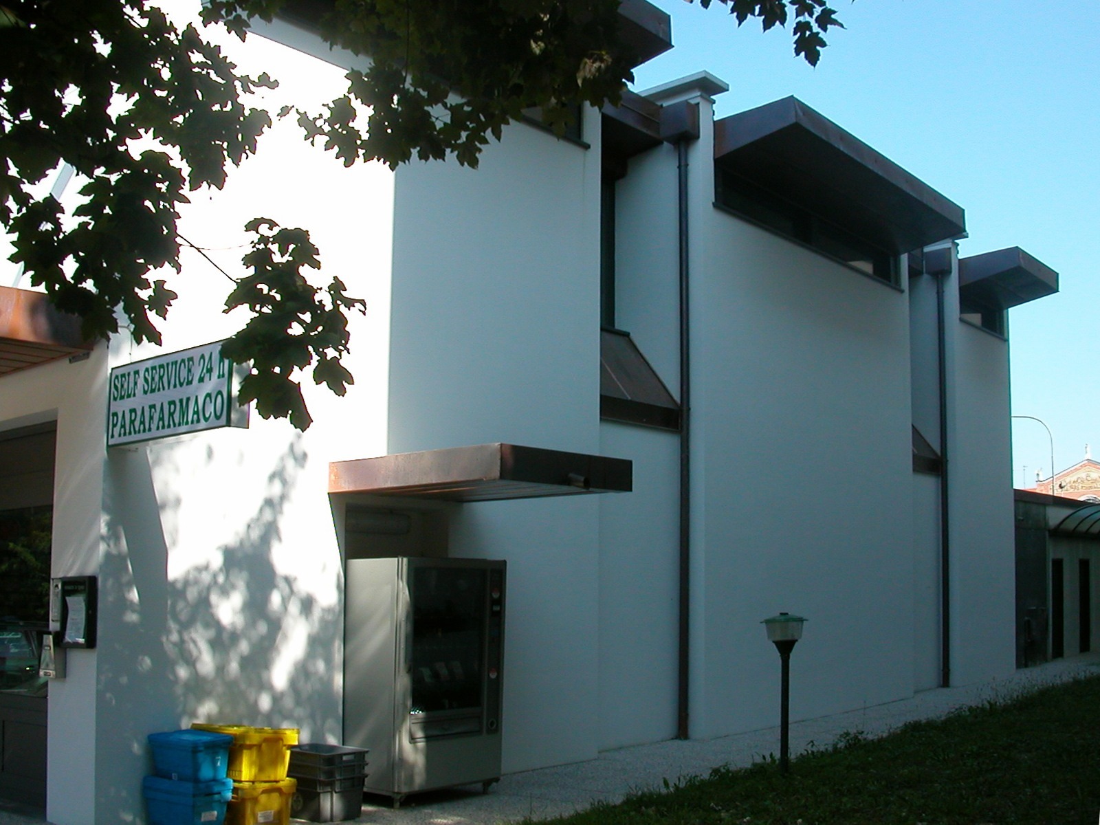 社区药店扩建-2