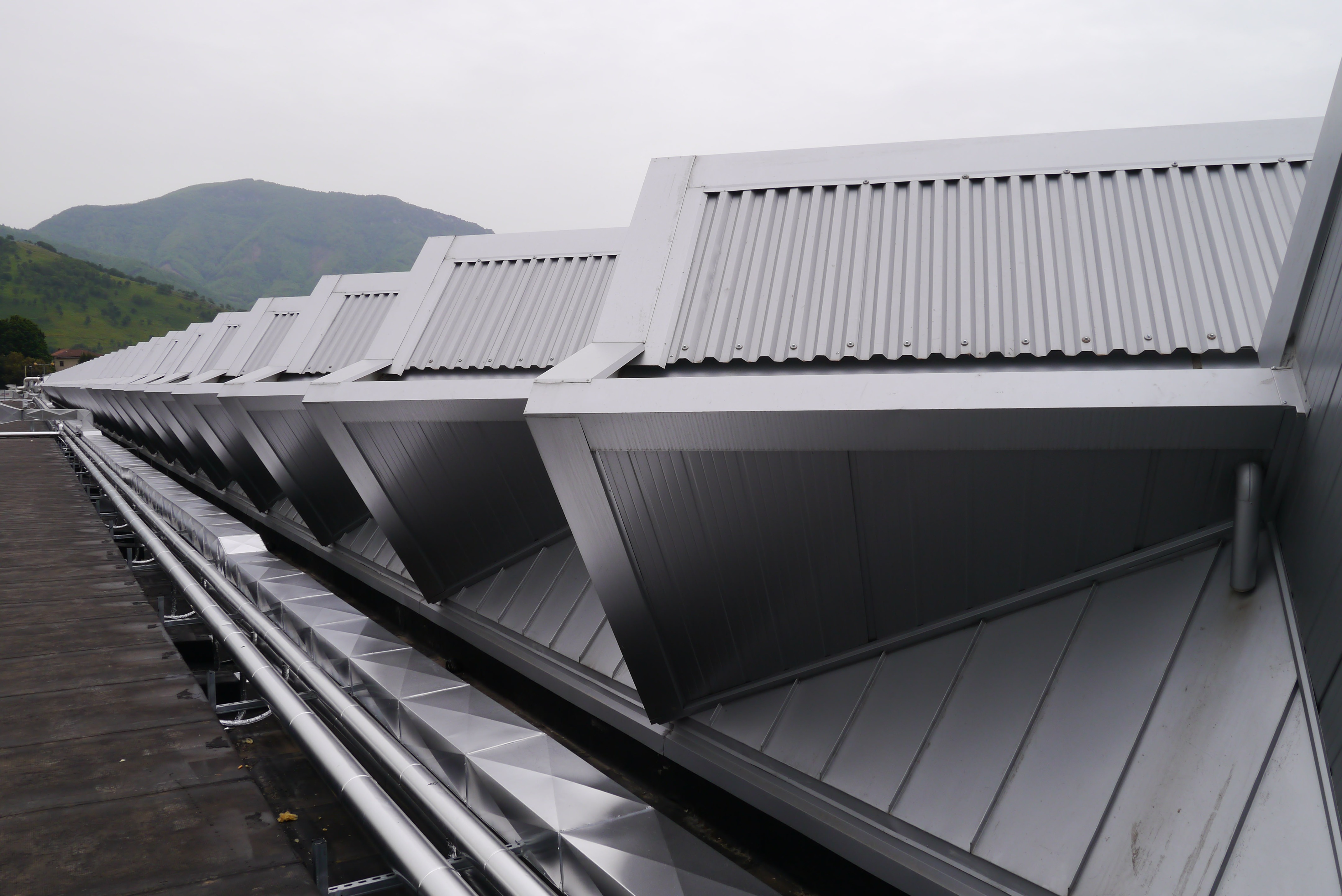 科技翻新意大利大学建筑,保护原貌与功能升级-9