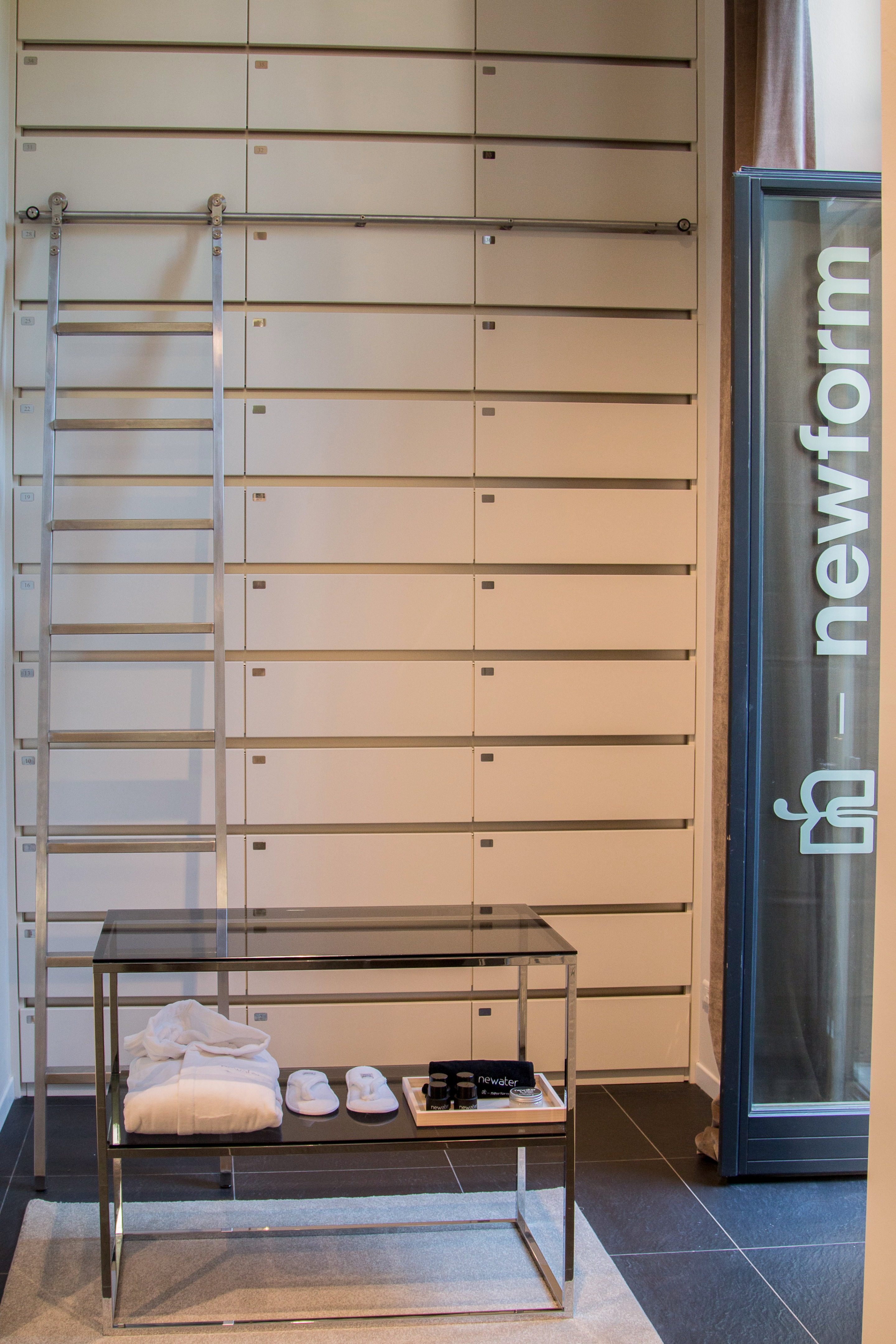 创新展示空间 意大利品牌 SHOWROOM-10