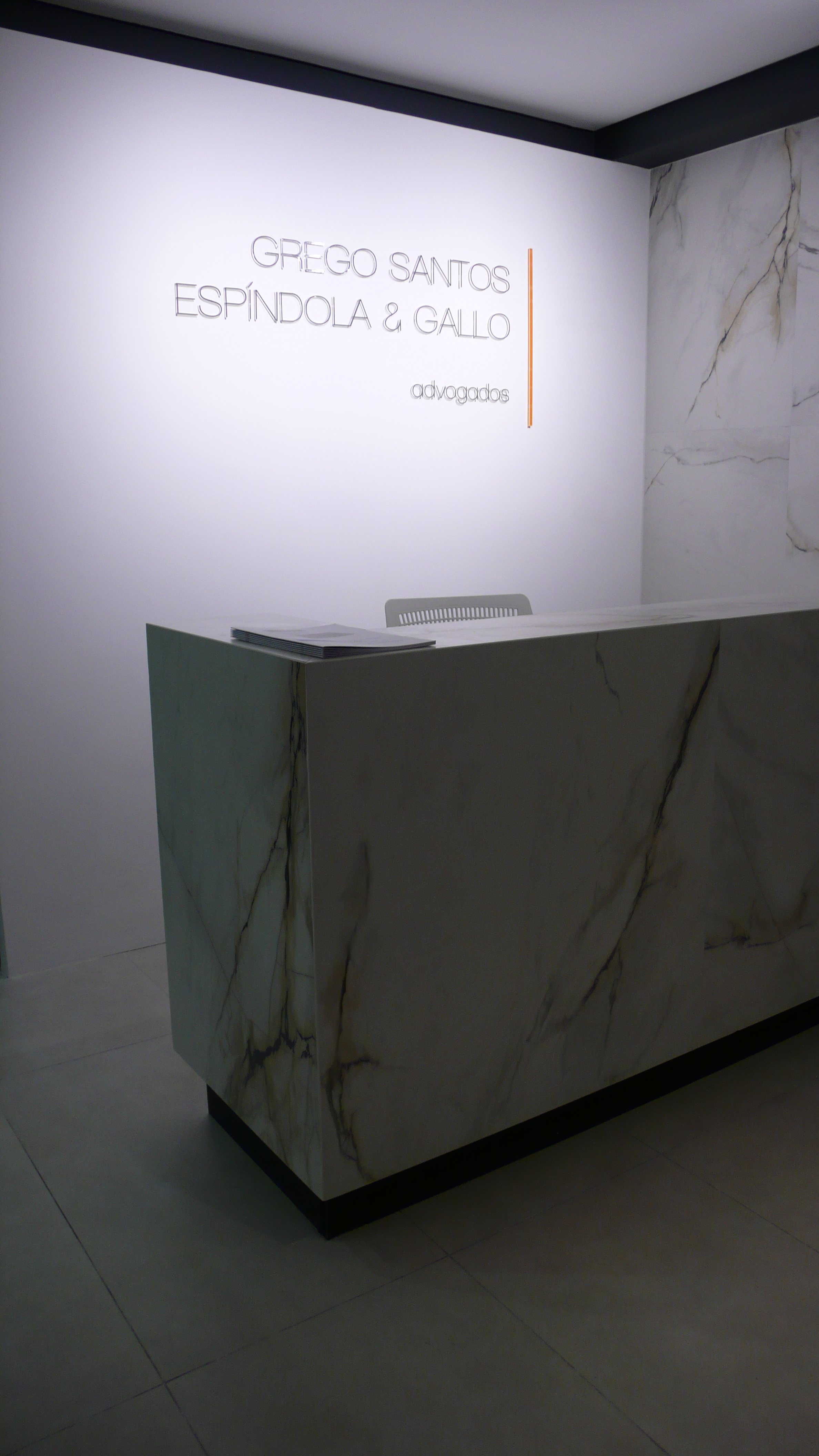 巴西 Maringá律师事务所办公室 - 休闲与专业的完美融合-3